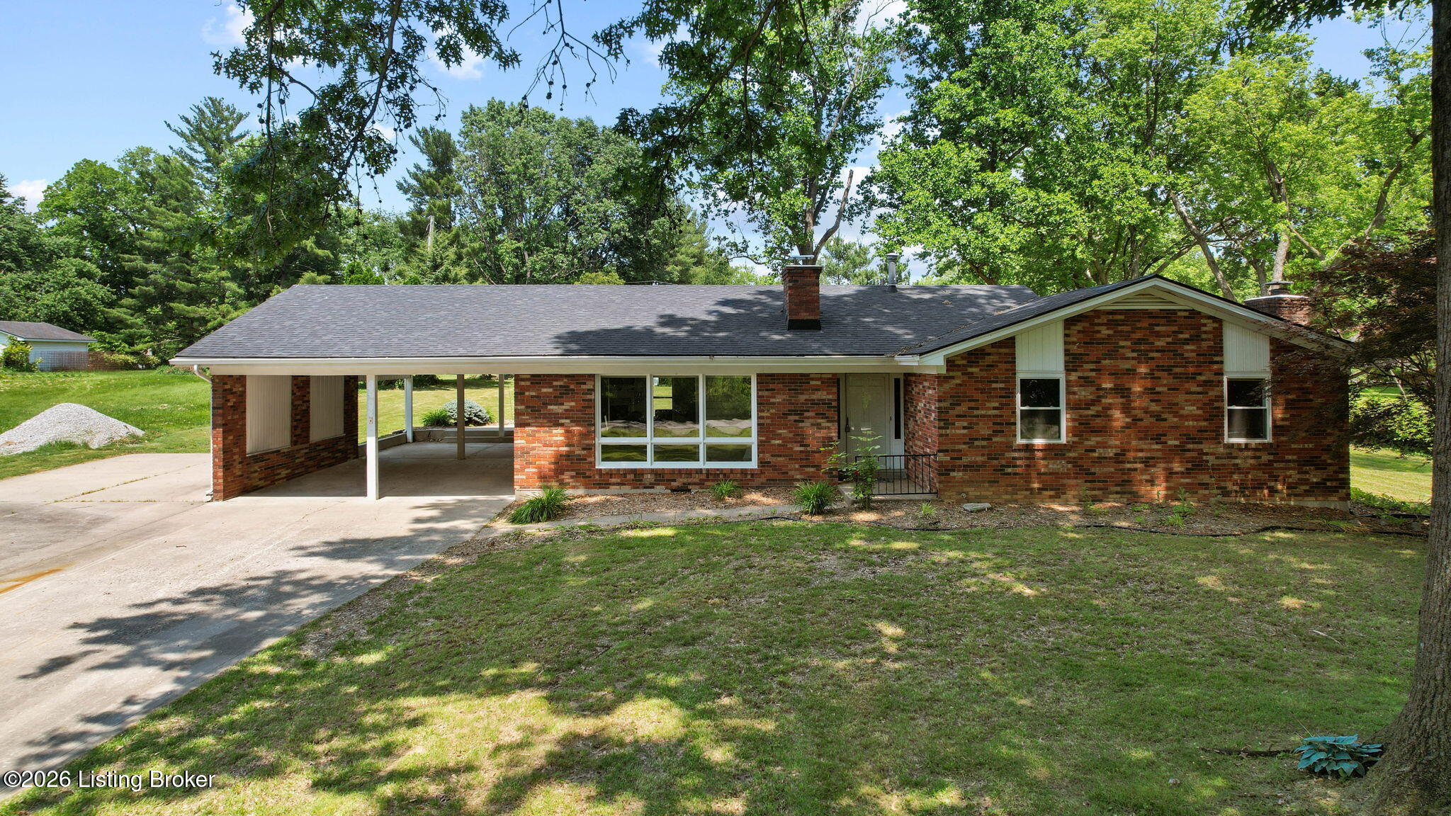 3406 Evergreen Cir Property Photo 1