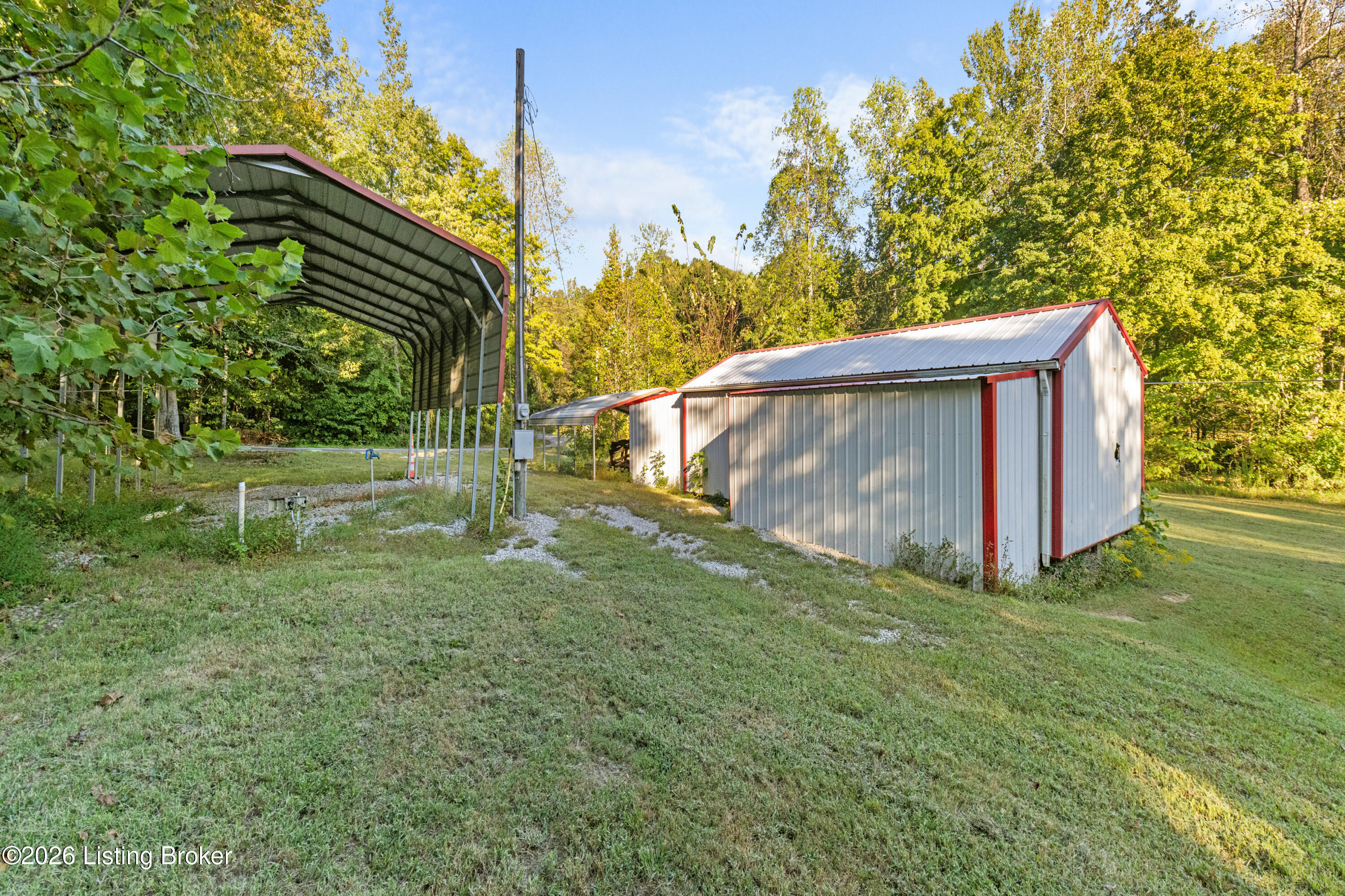 1001 Homestead Valley Rd Property Photo 33