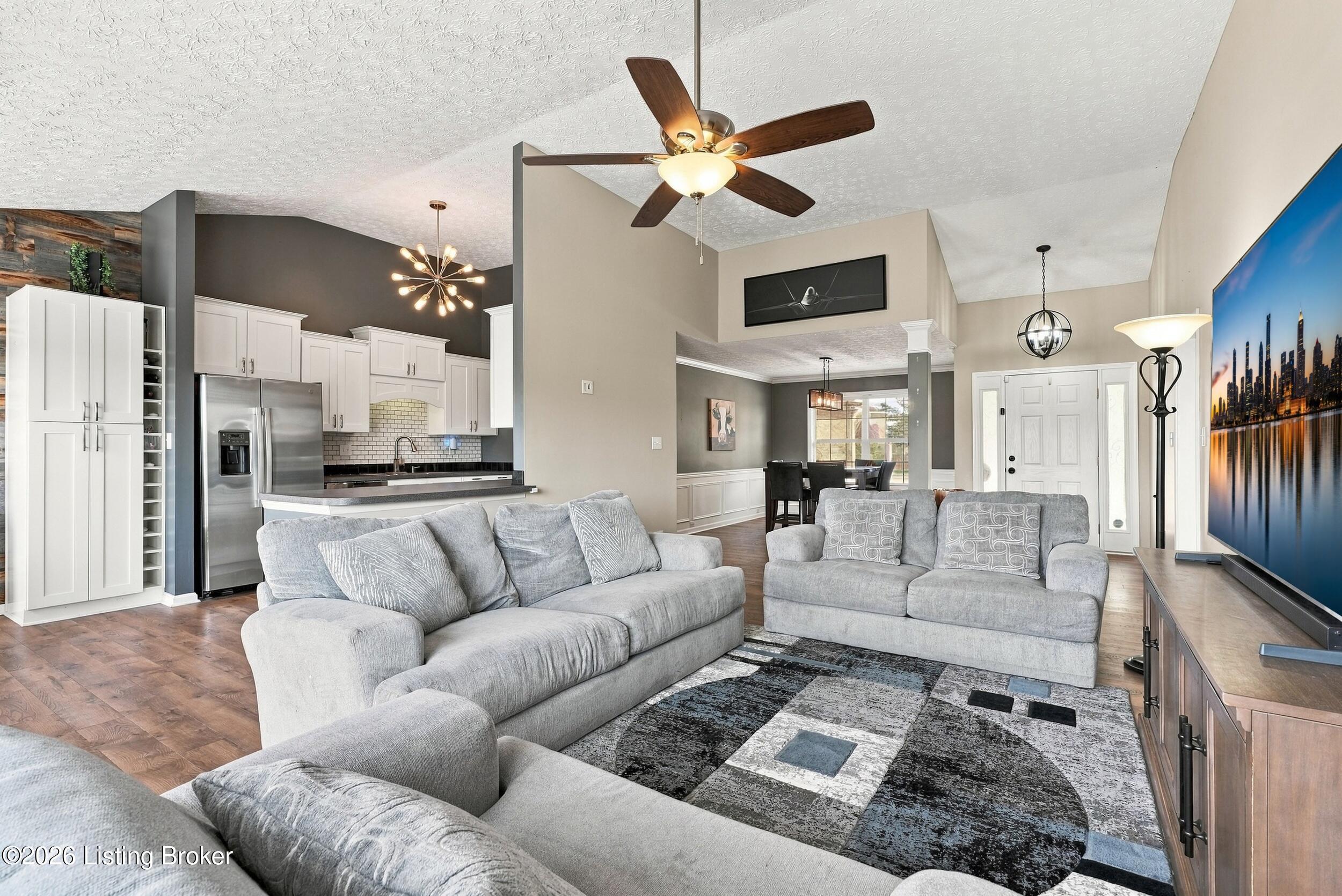 8504 Long Bow Ln Property Photo 1