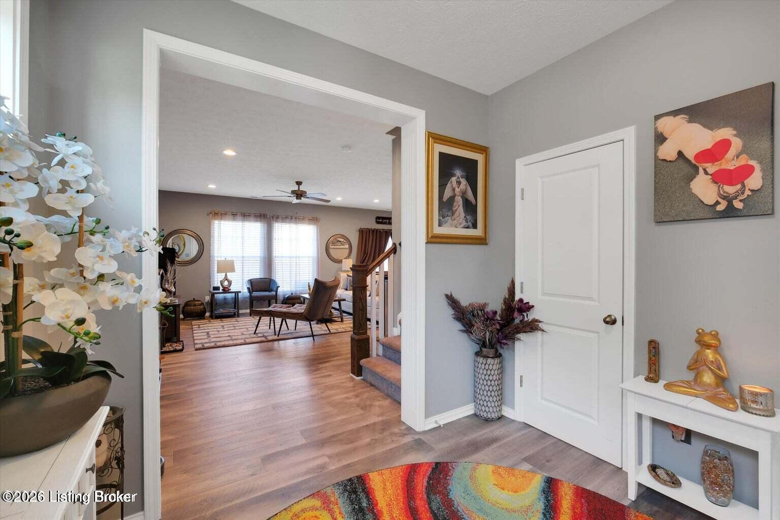 6522 Oak Village Dr Property Photo 11