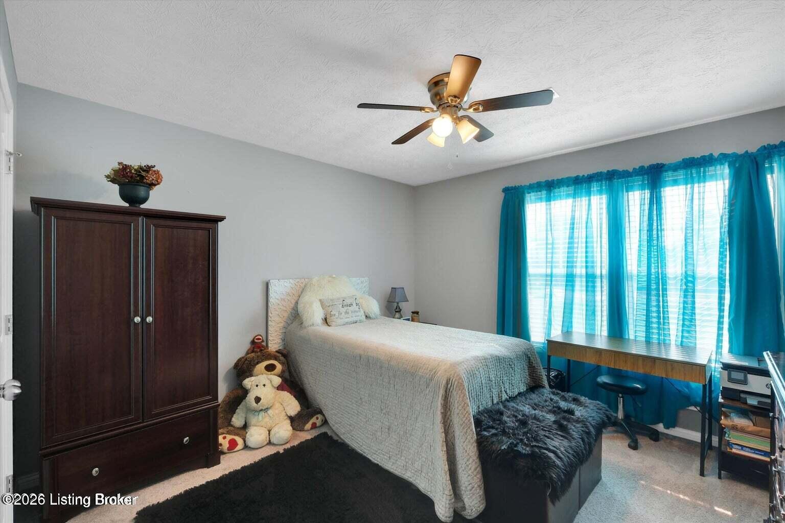 6522 Oak Village Dr Property Photo 19