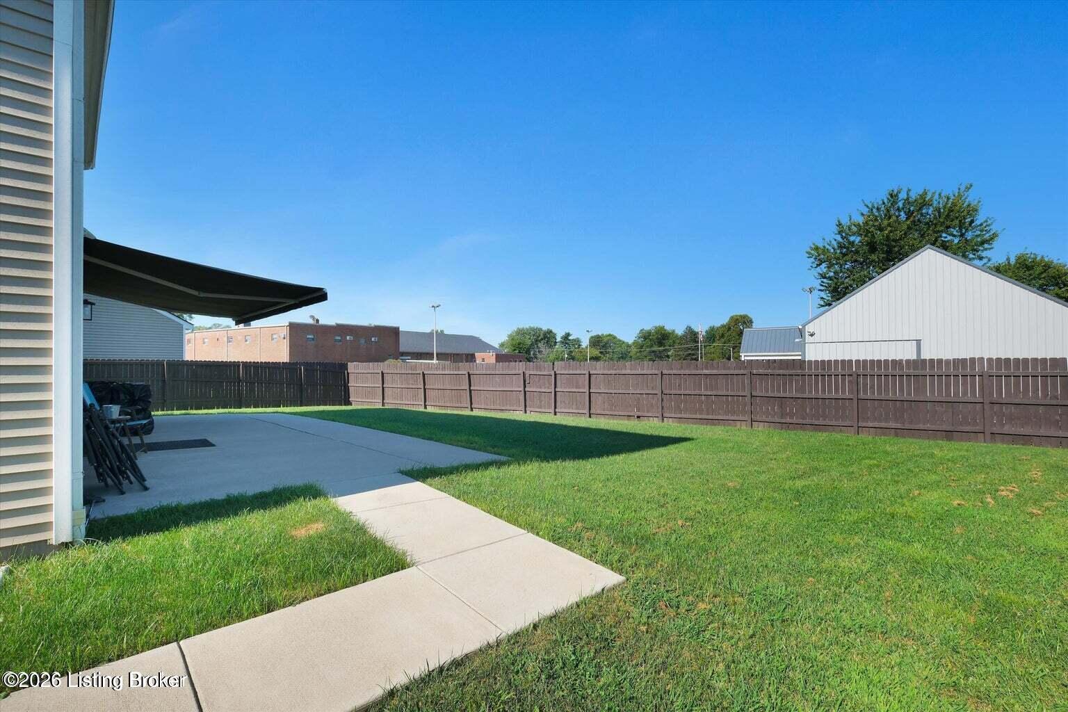 6522 Oak Village Dr Property Photo 20