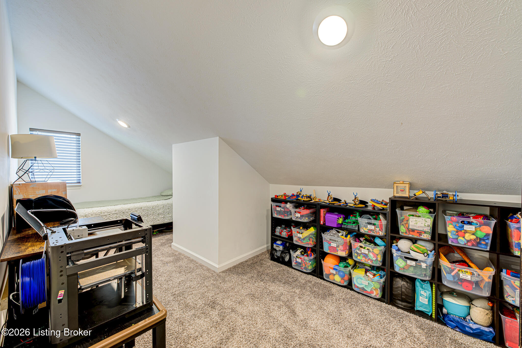 1025 Stratton Way Property Photo 26