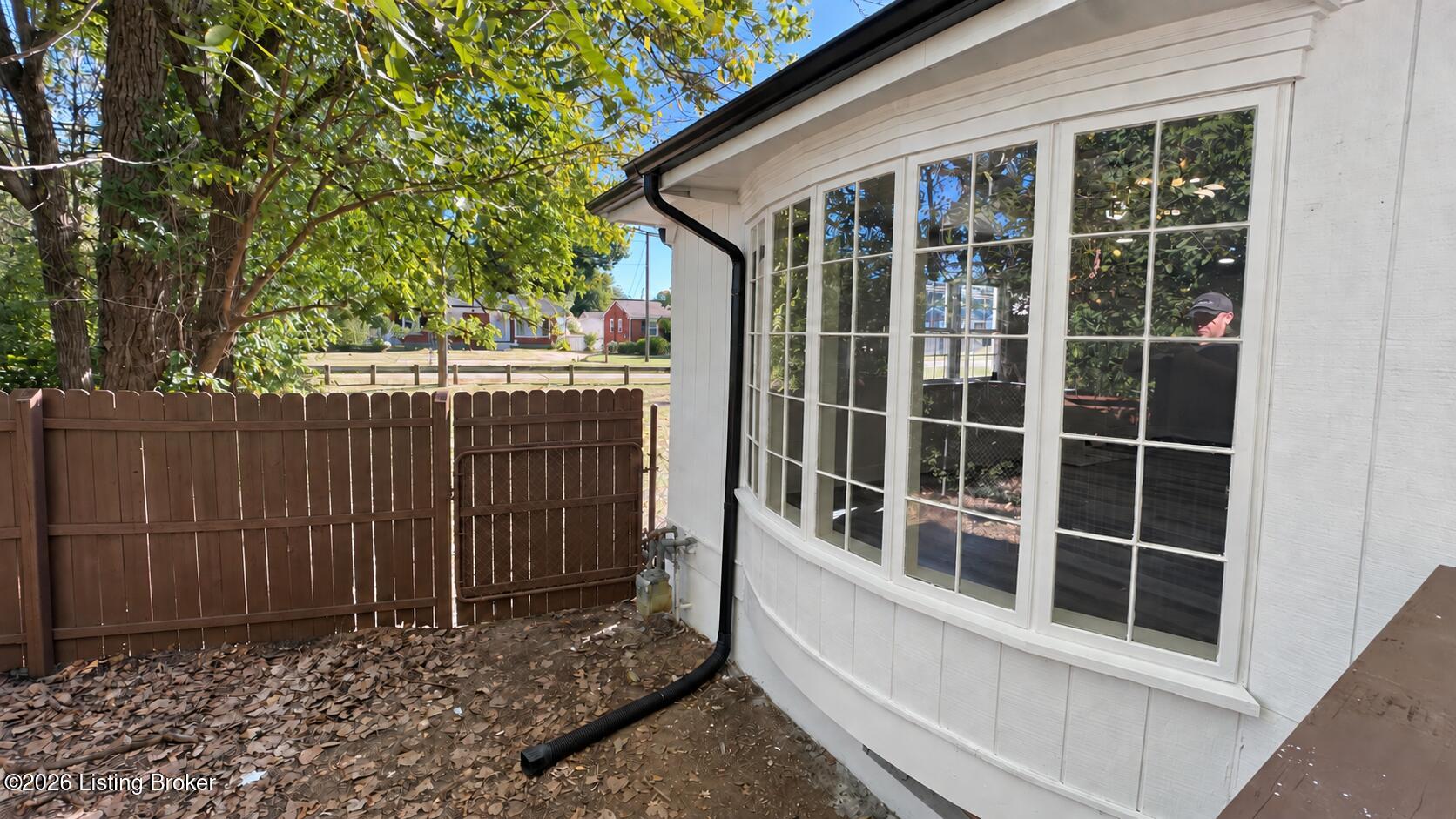 3608 Goldsmith Ln Property Photo 39