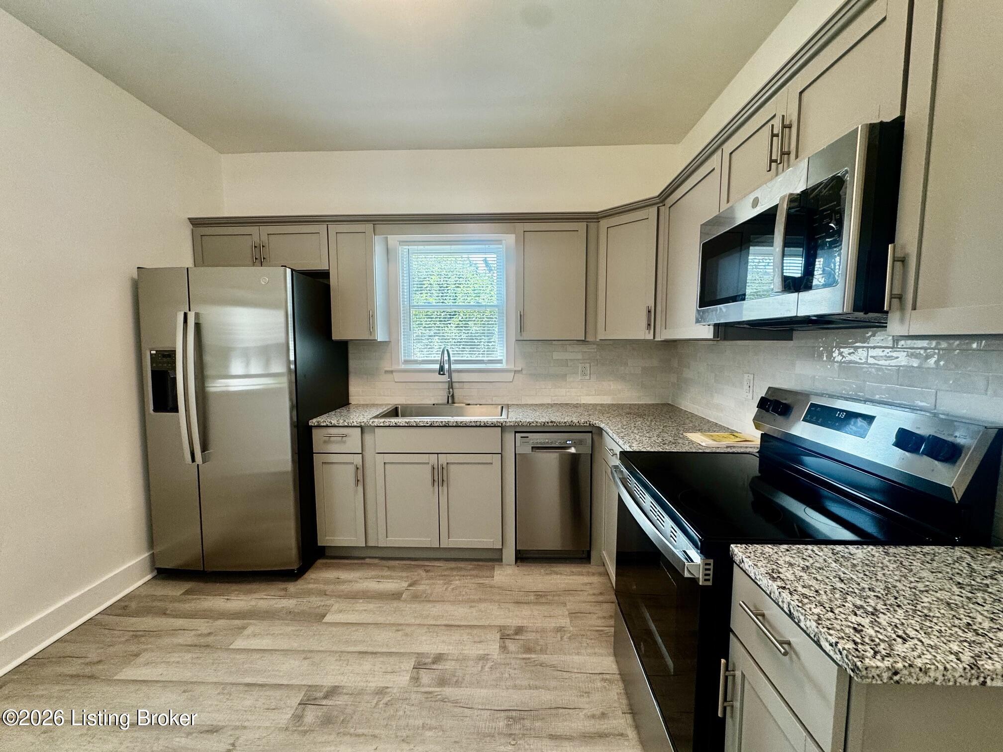 133 S 42nd St Property Photo 11