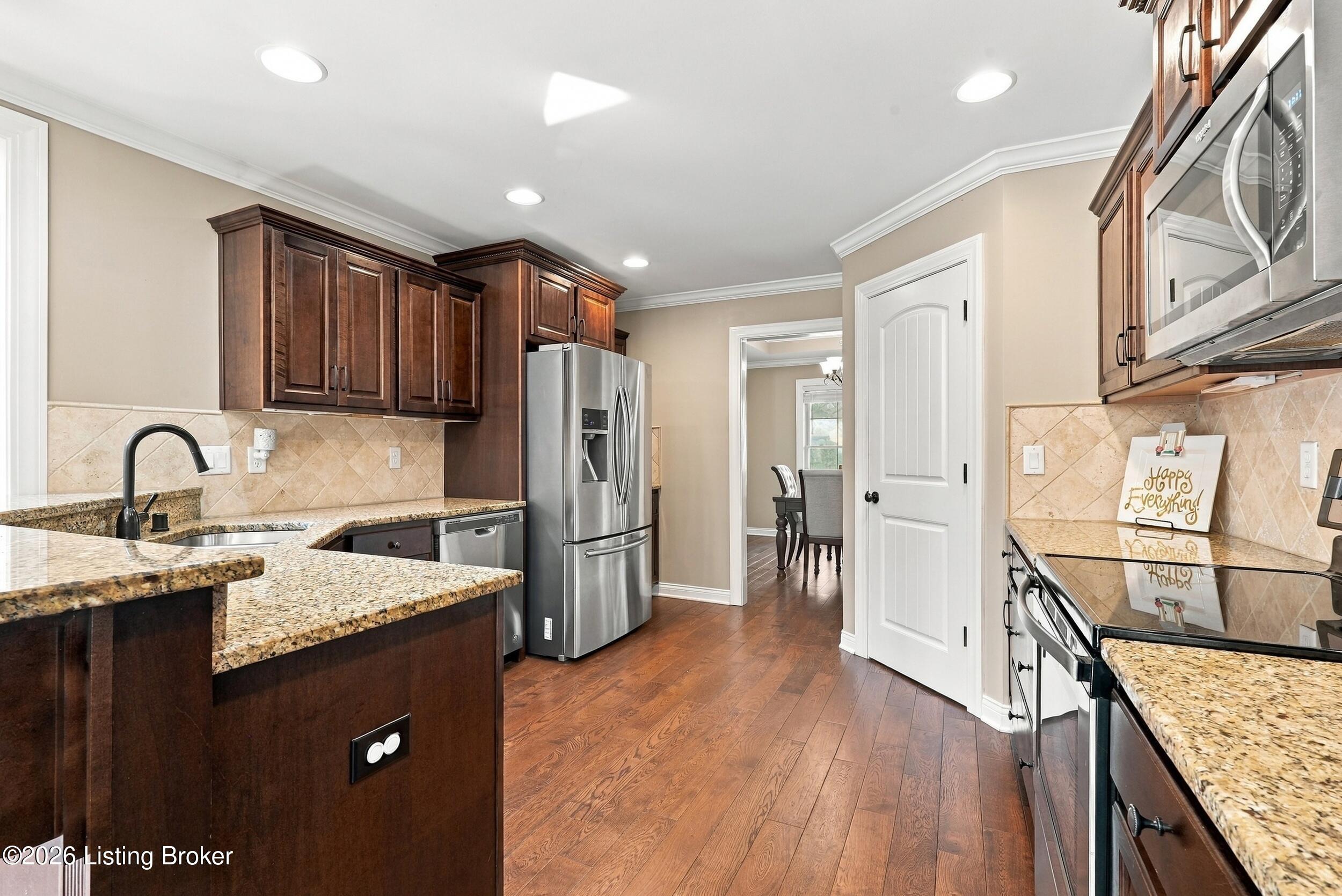 10907 Sewell Dr Property Photo 20