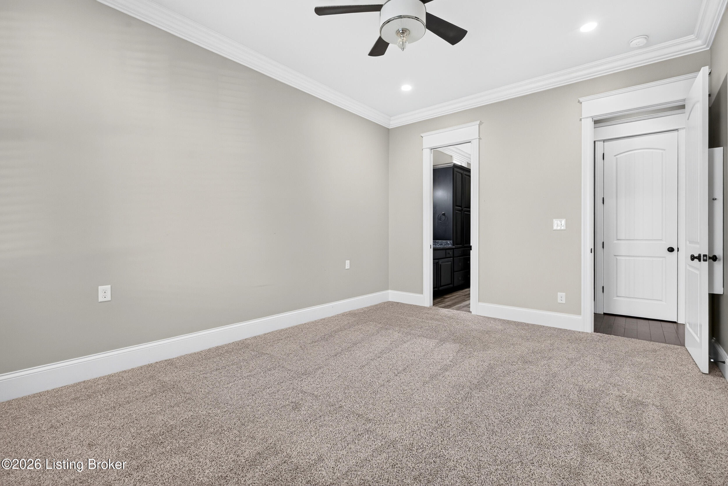 10707 Impatiens St Property Photo 18
