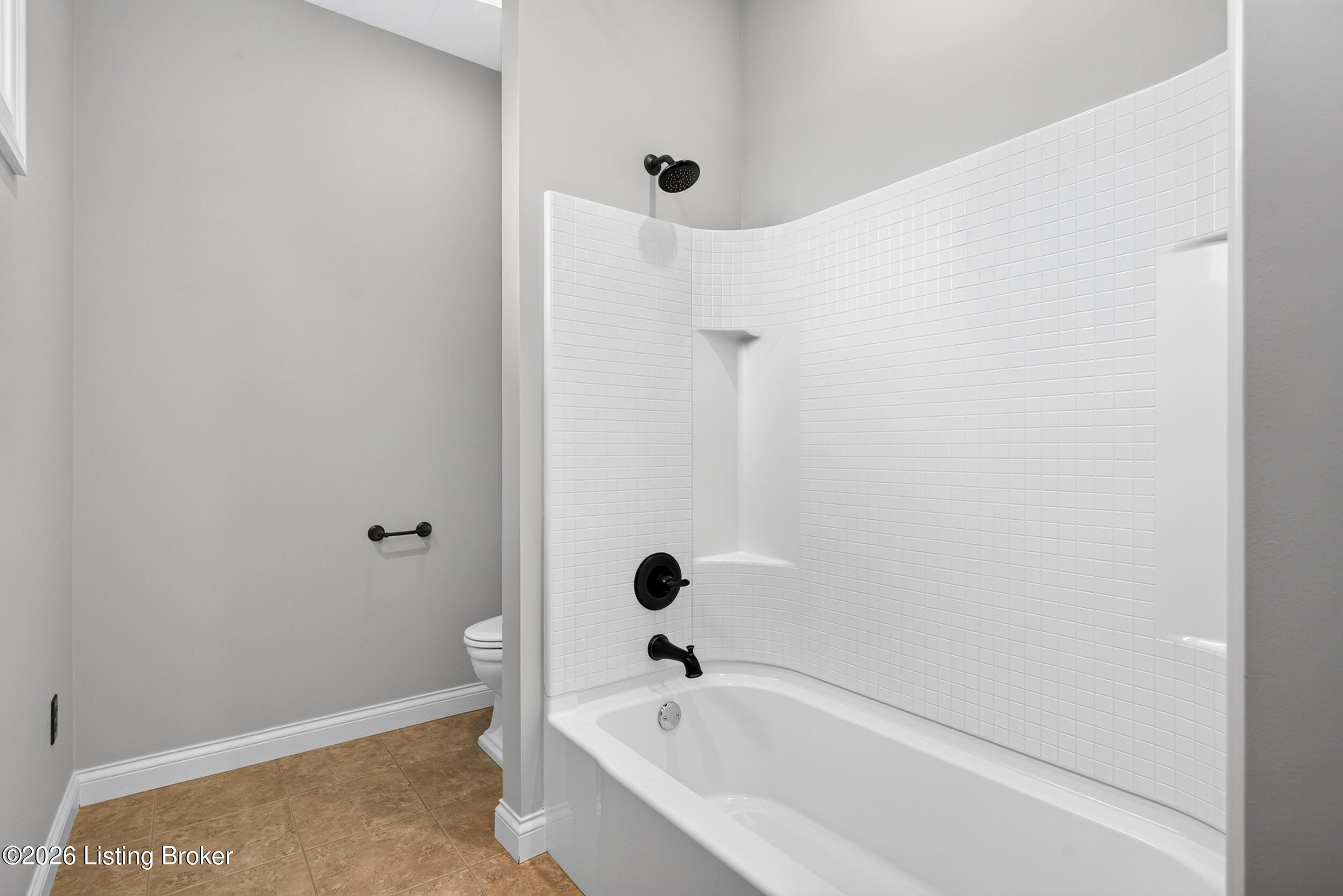 10707 Impatiens St Property Photo 36
