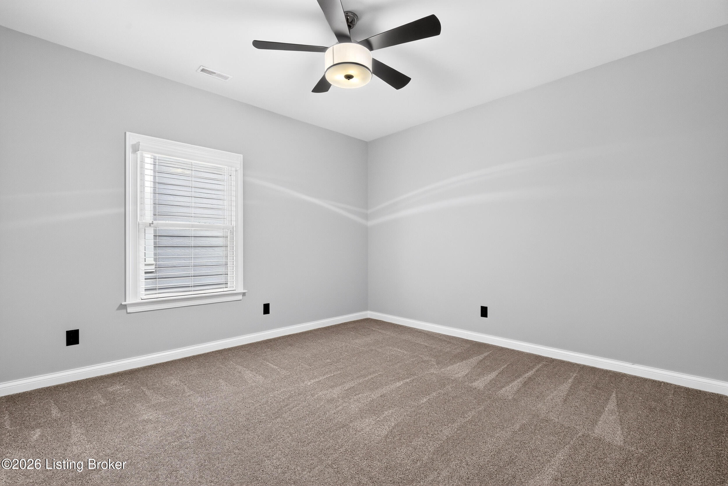 10707 Impatiens St Property Photo 37