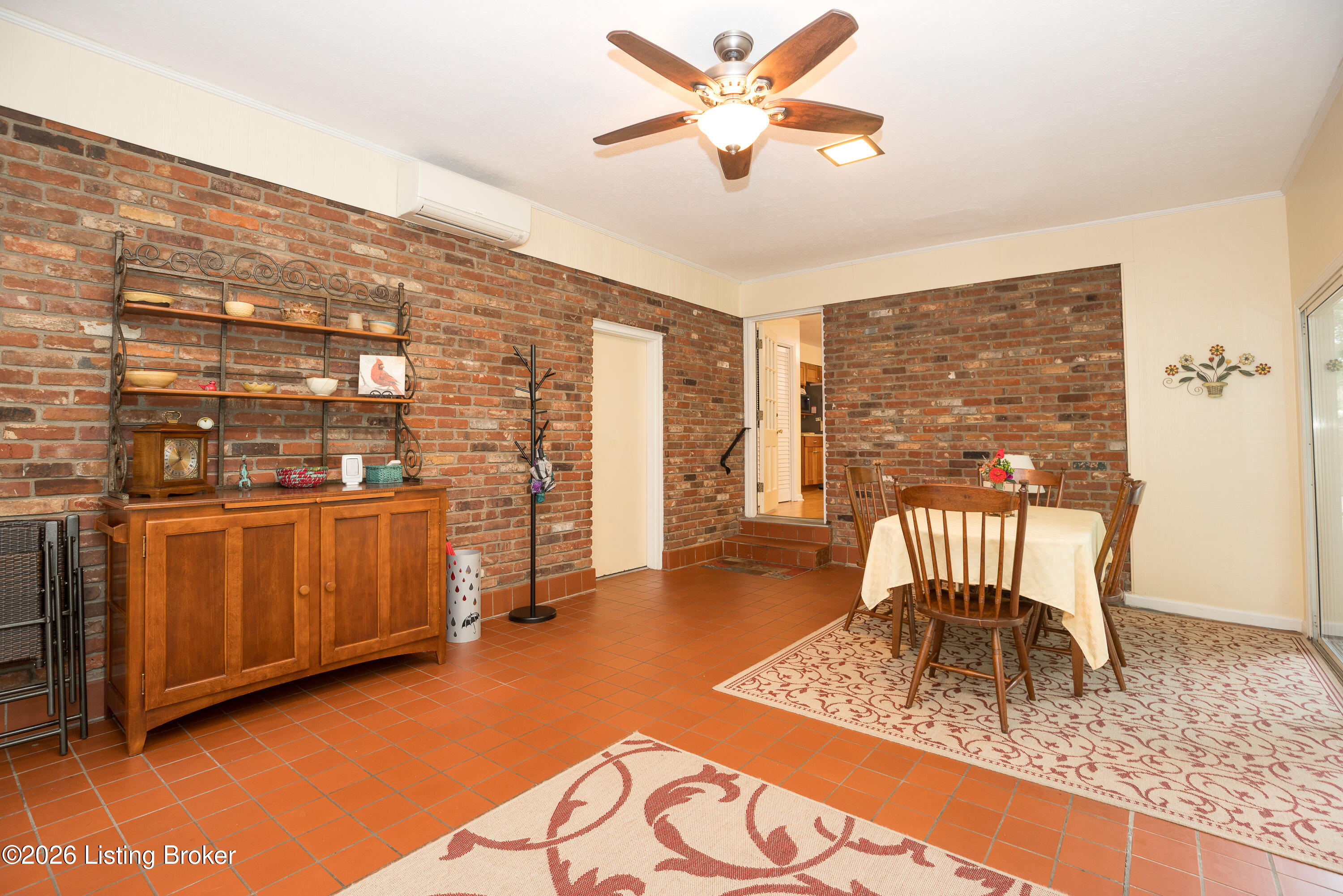 5409 Random Way Property Photo 22