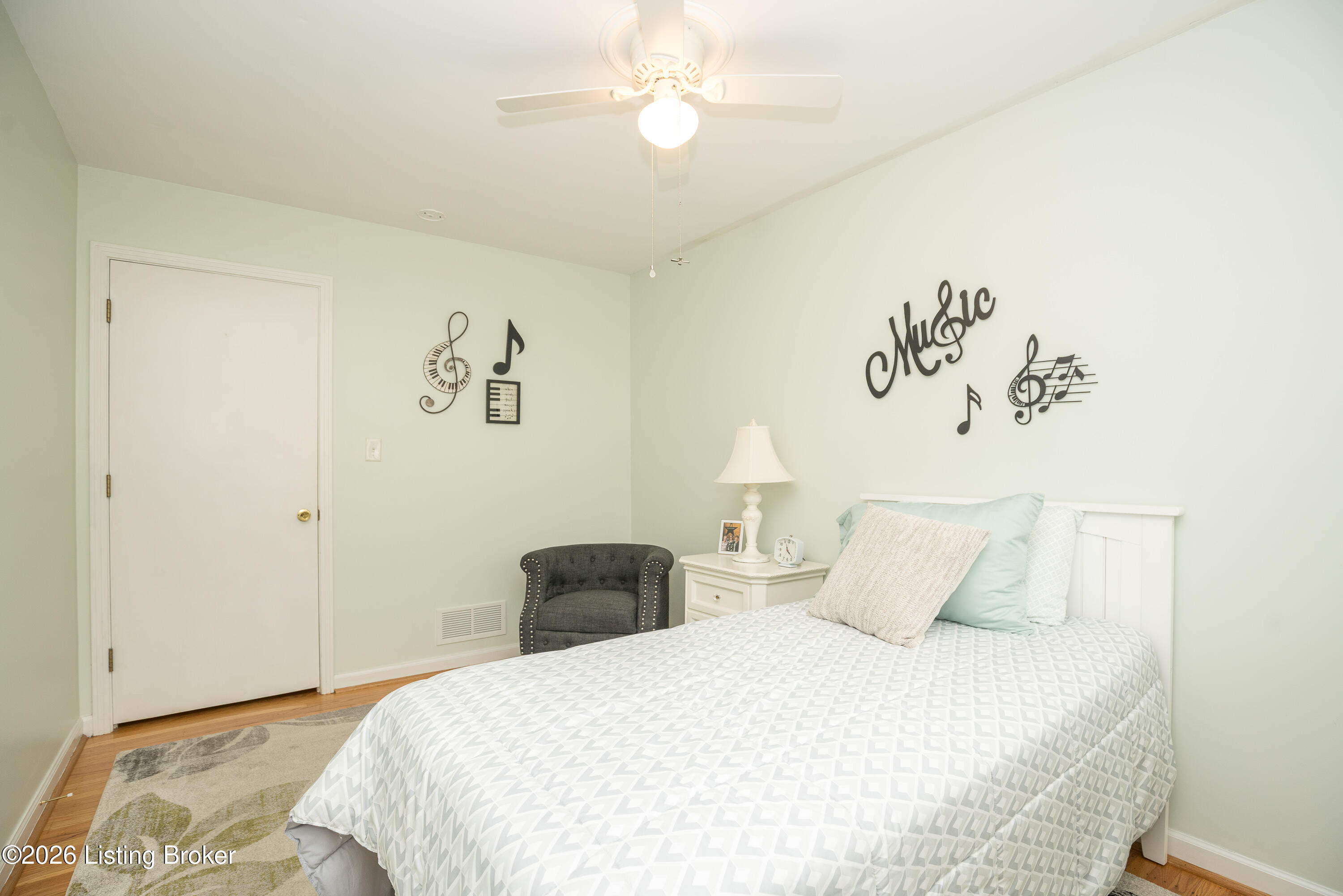 5409 Random Way Property Photo 31