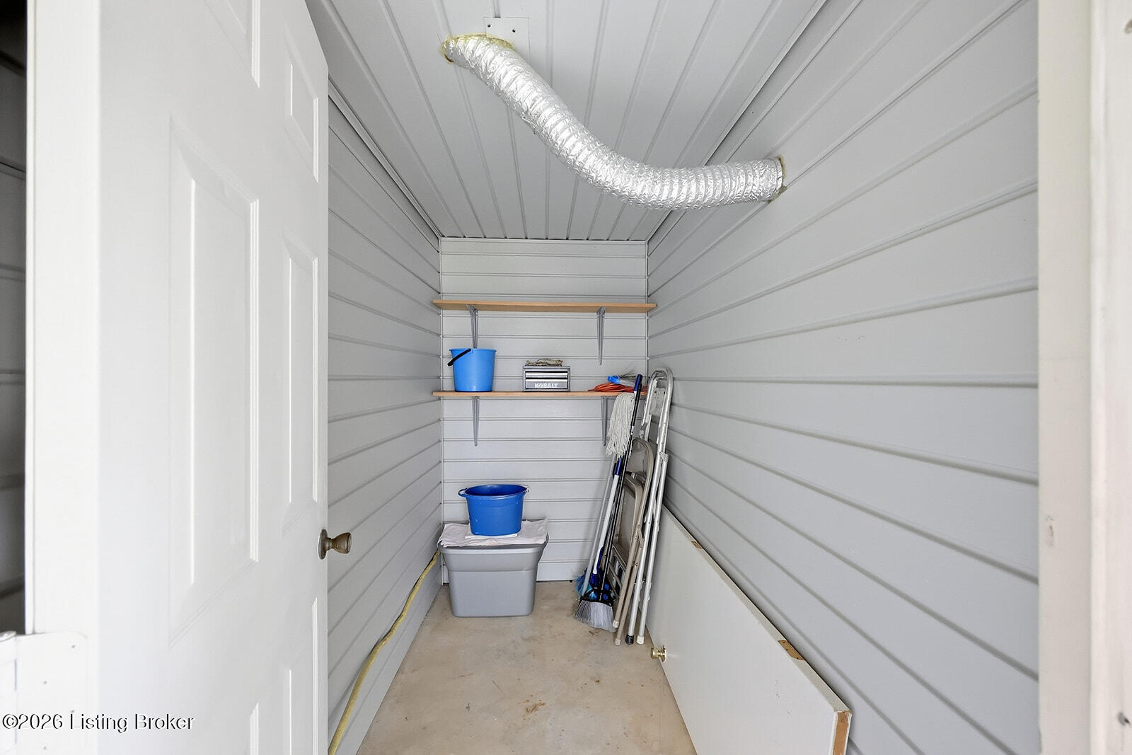 113 Roark Ct Property Photo 31