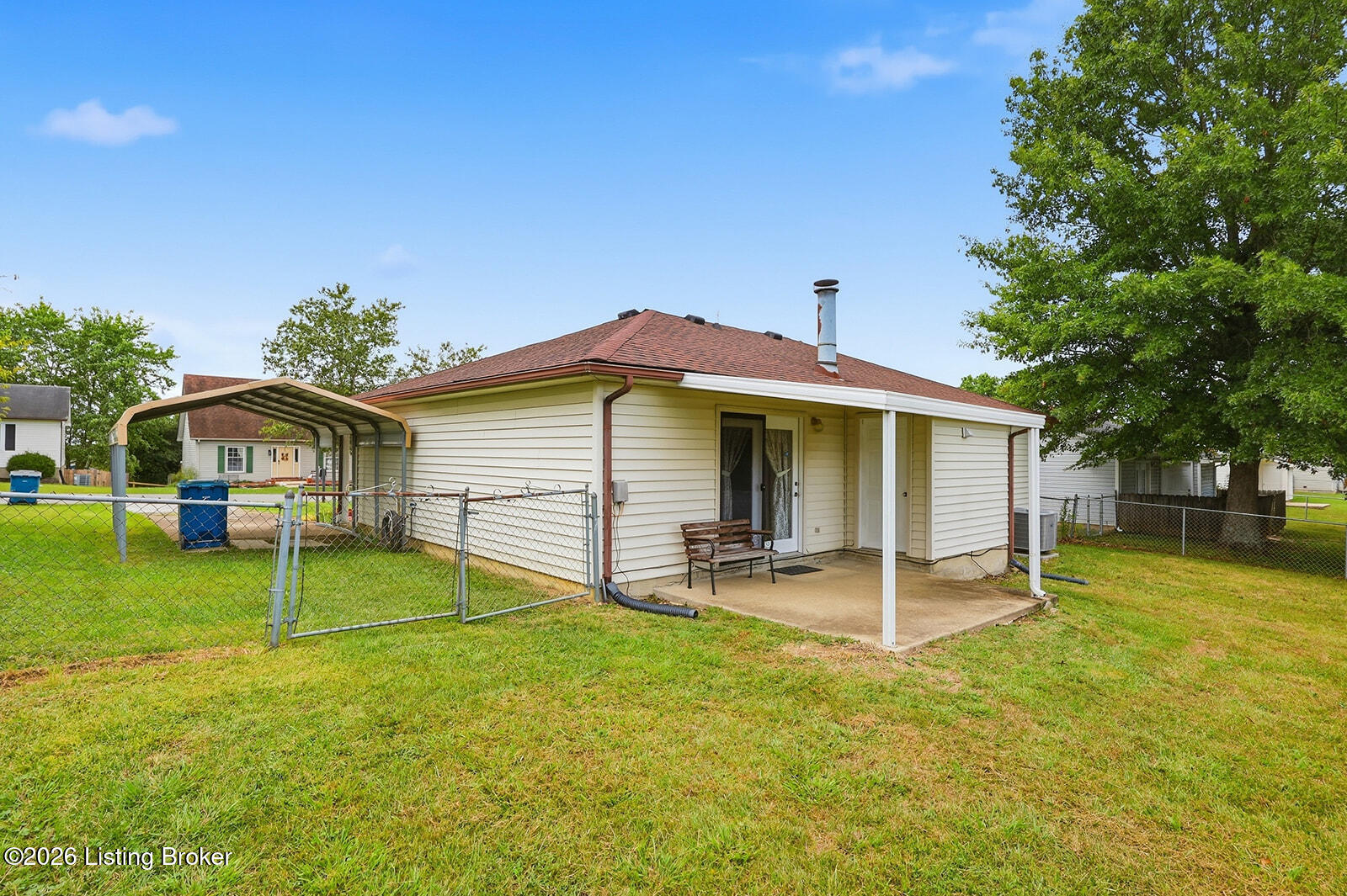 113 Roark Ct Property Photo 32