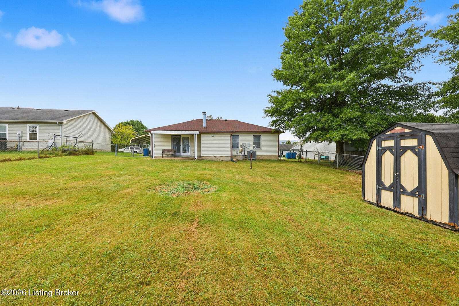 113 Roark Ct Property Photo 34
