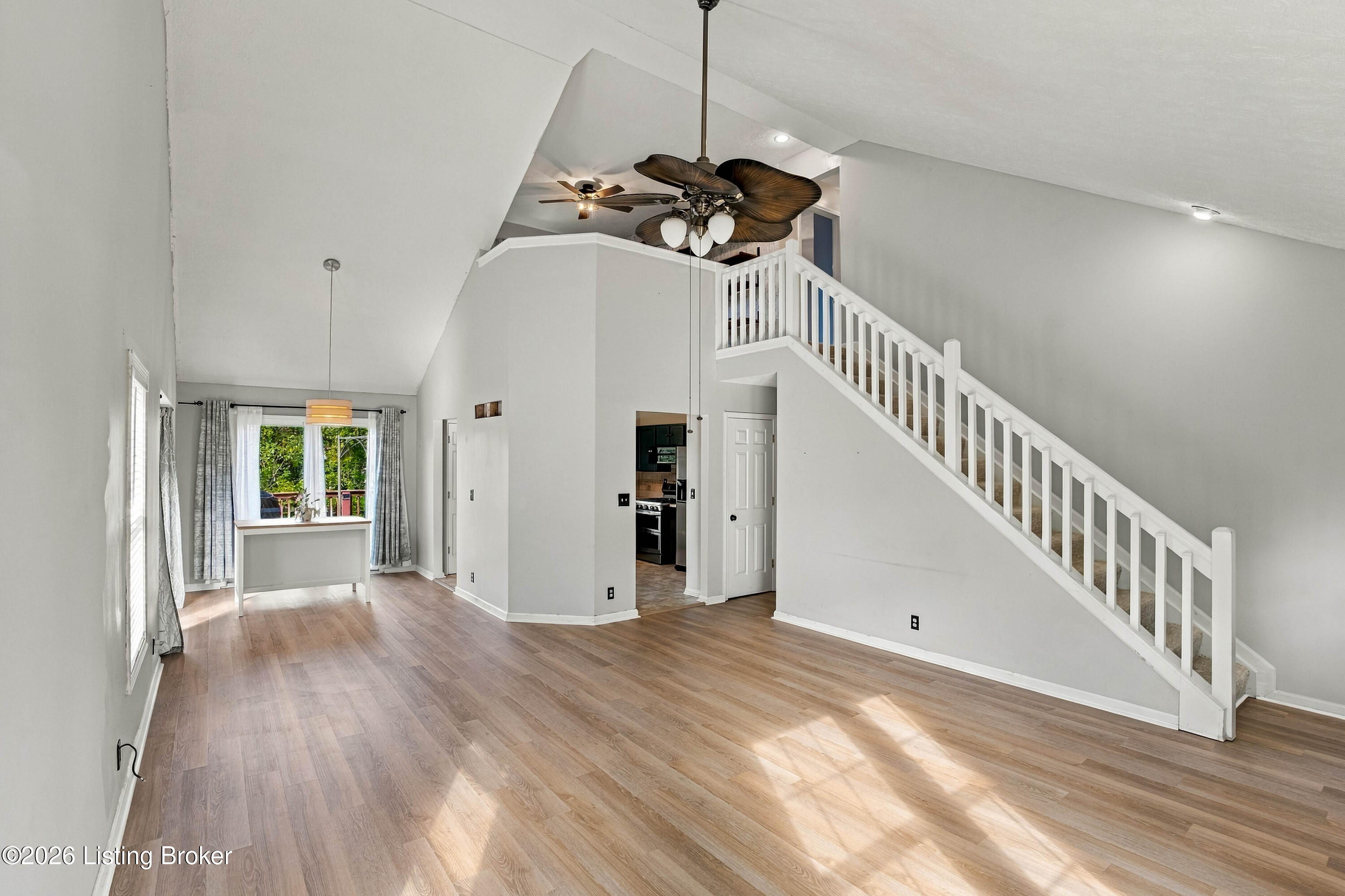 5300 Great Hunter Ct Property Photo 6