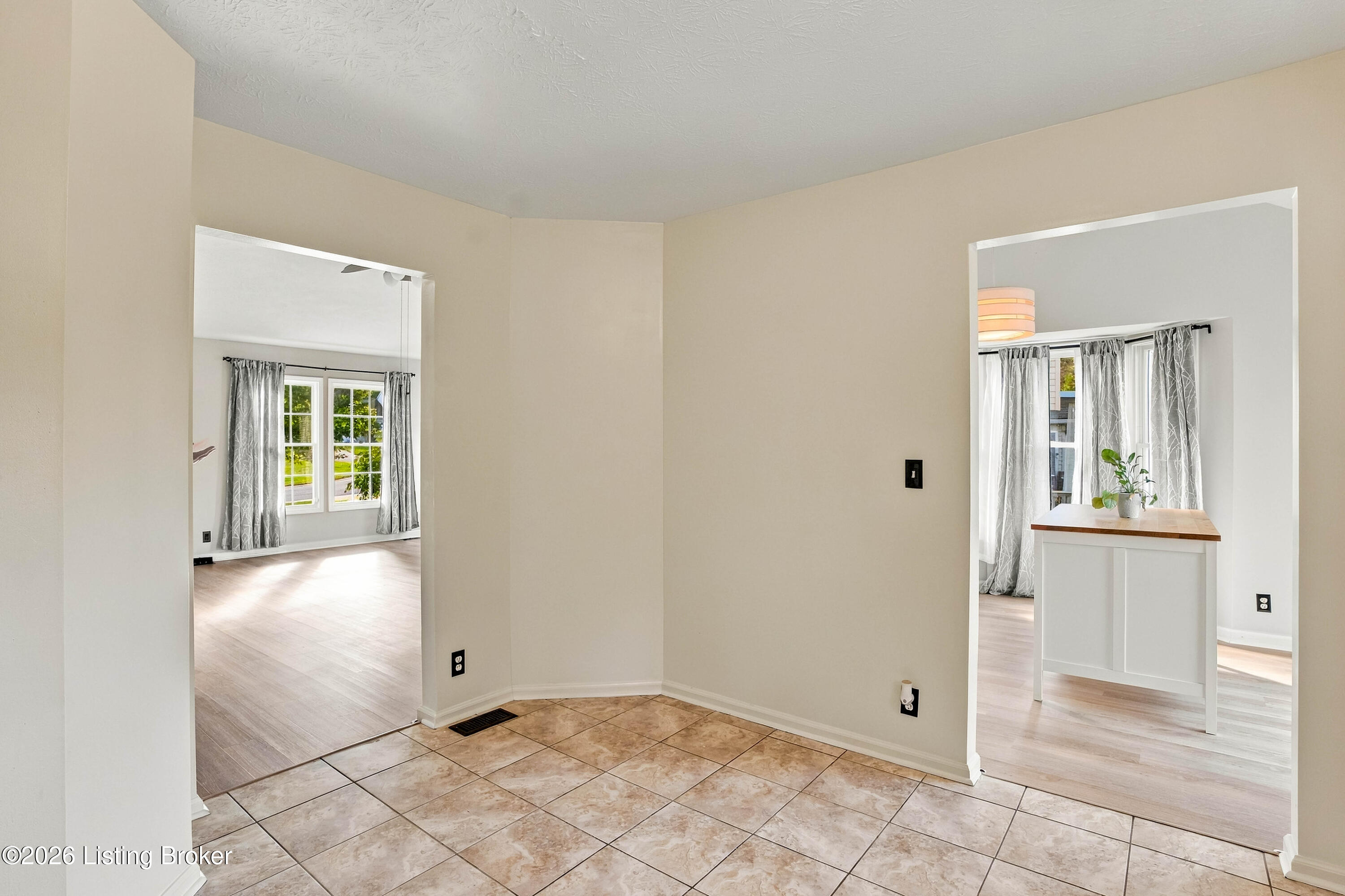 5300 Great Hunter Ct Property Photo 12