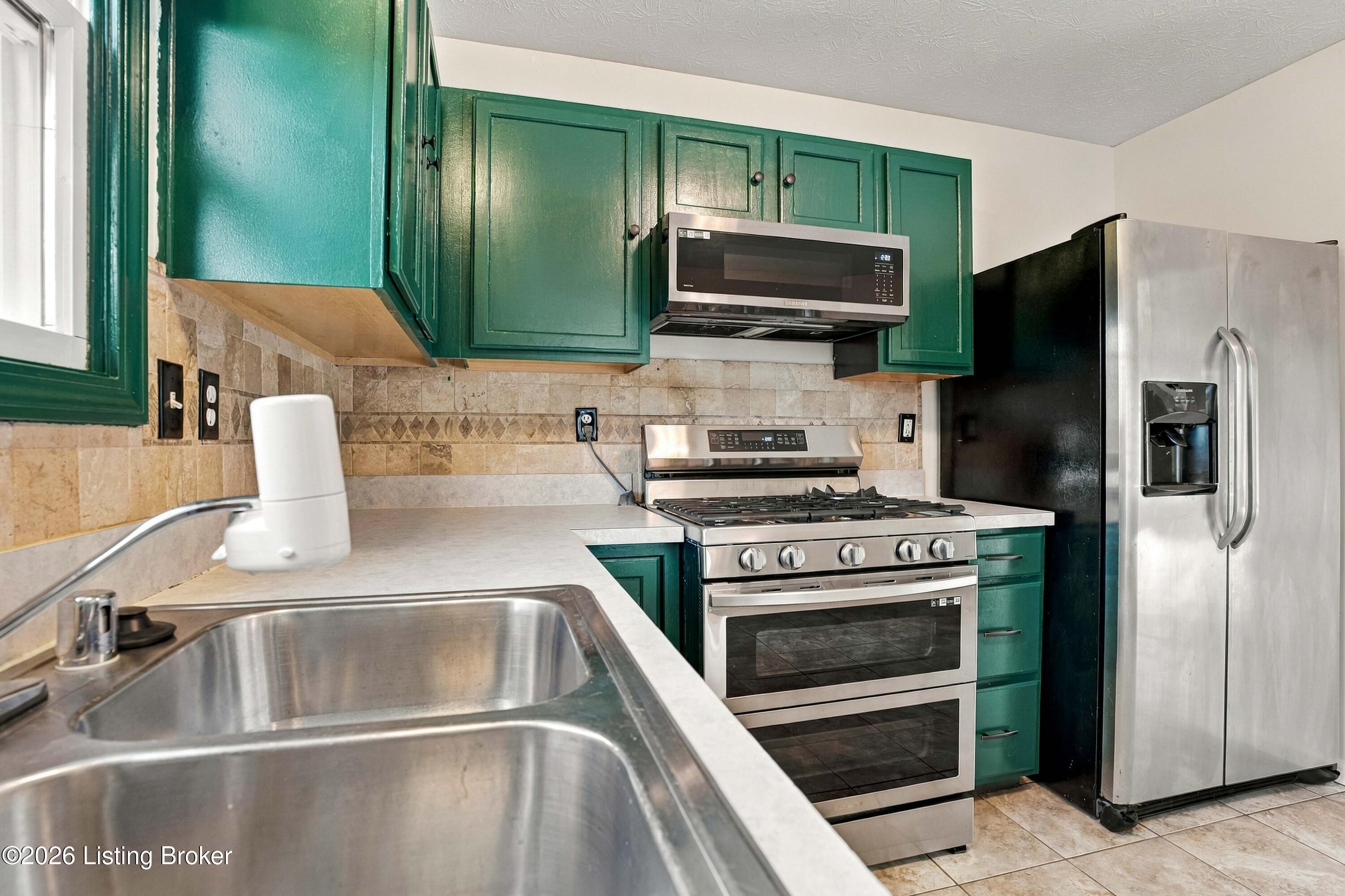 5300 Great Hunter Ct Property Photo 15