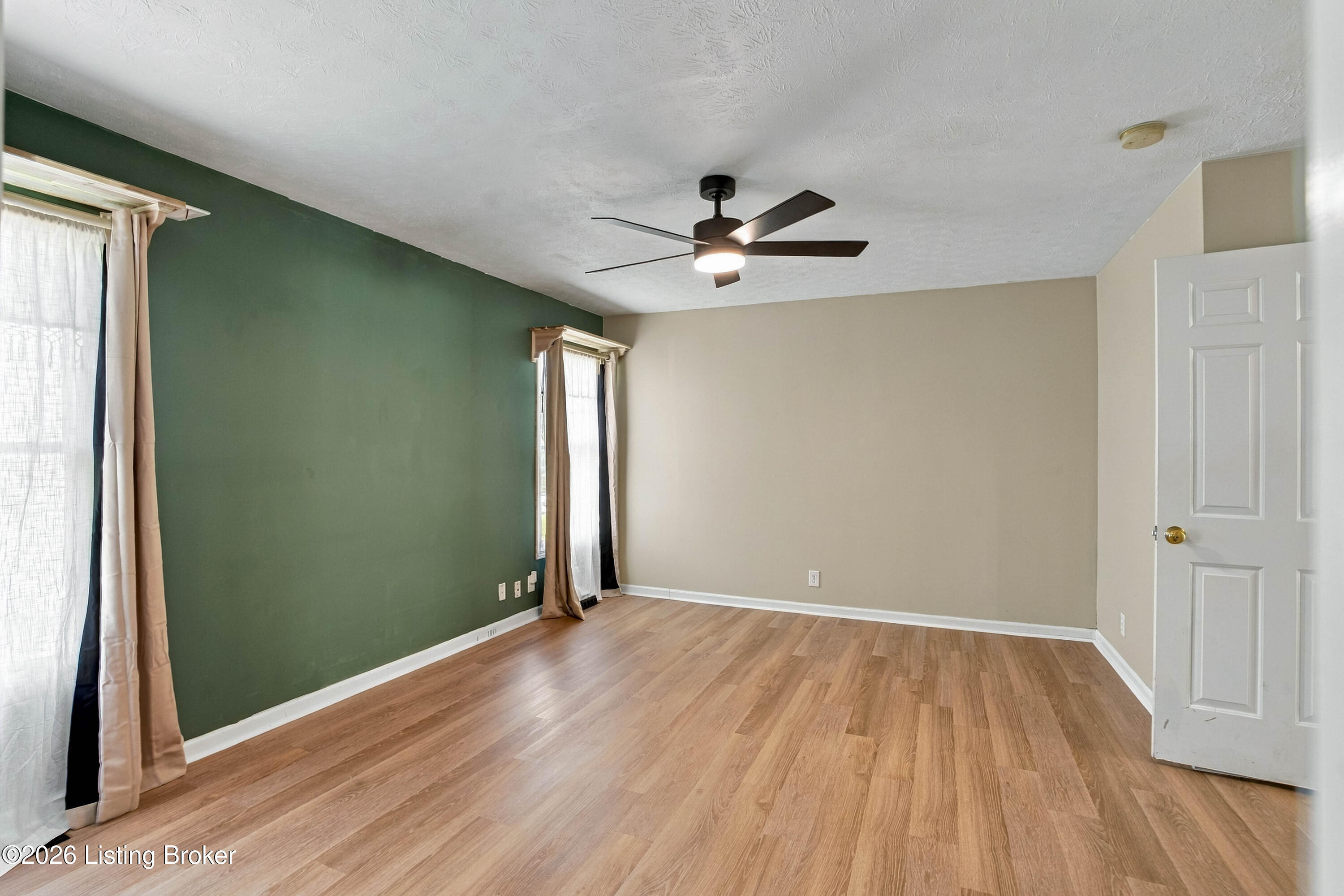 5300 Great Hunter Ct Property Photo 29
