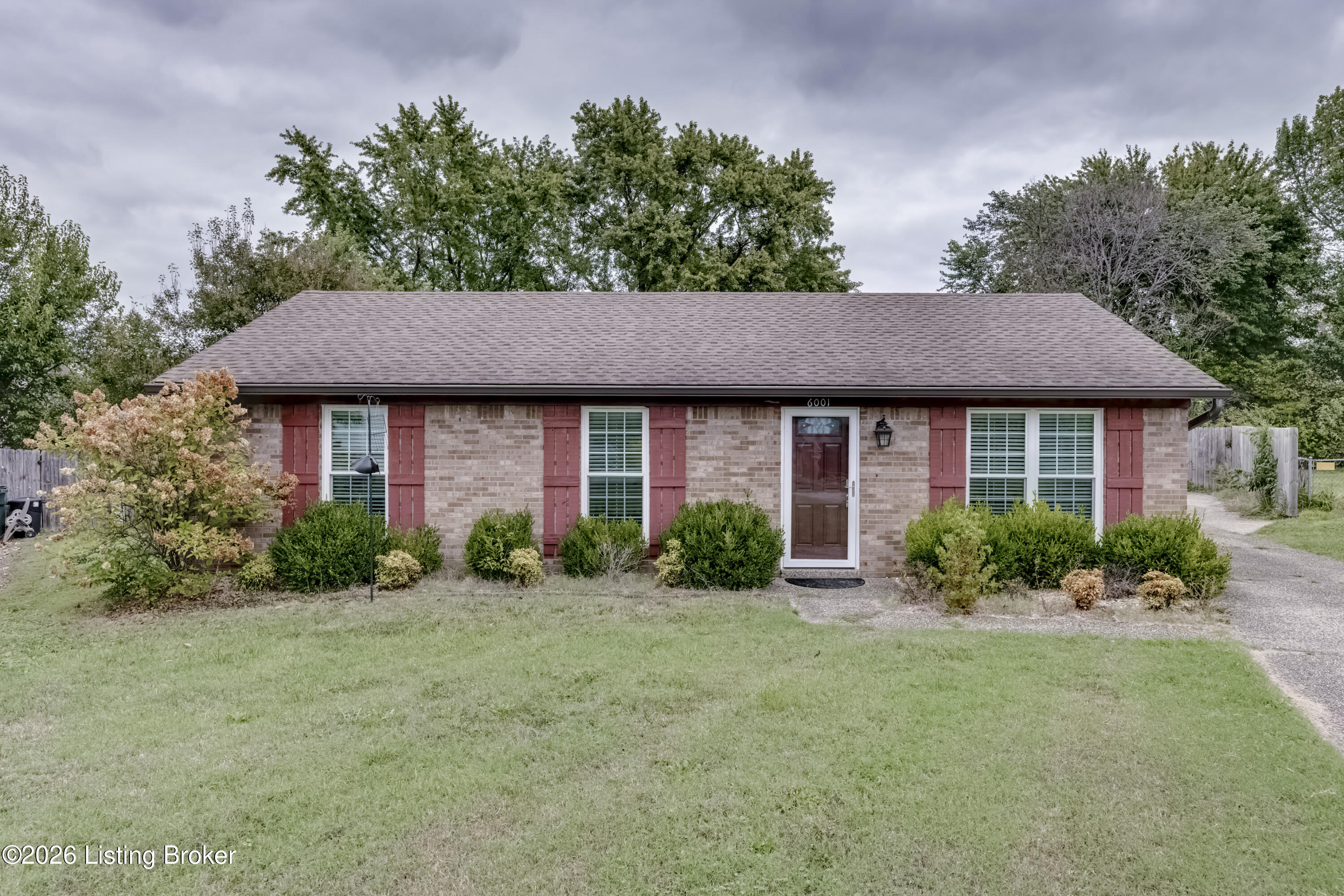 6001 Hickory Tree Rd Property Photo 1