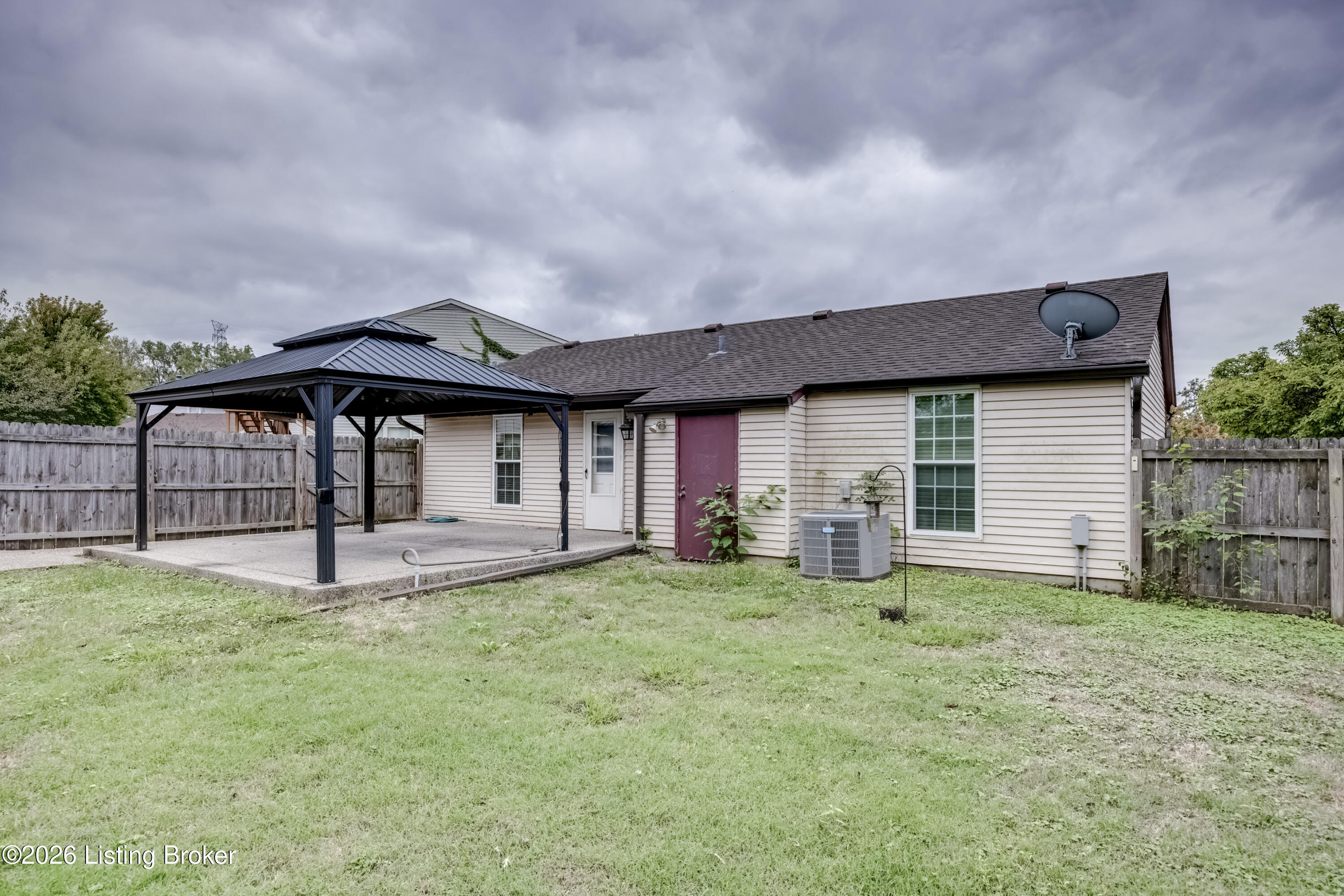 6001 Hickory Tree Rd Property Photo 28