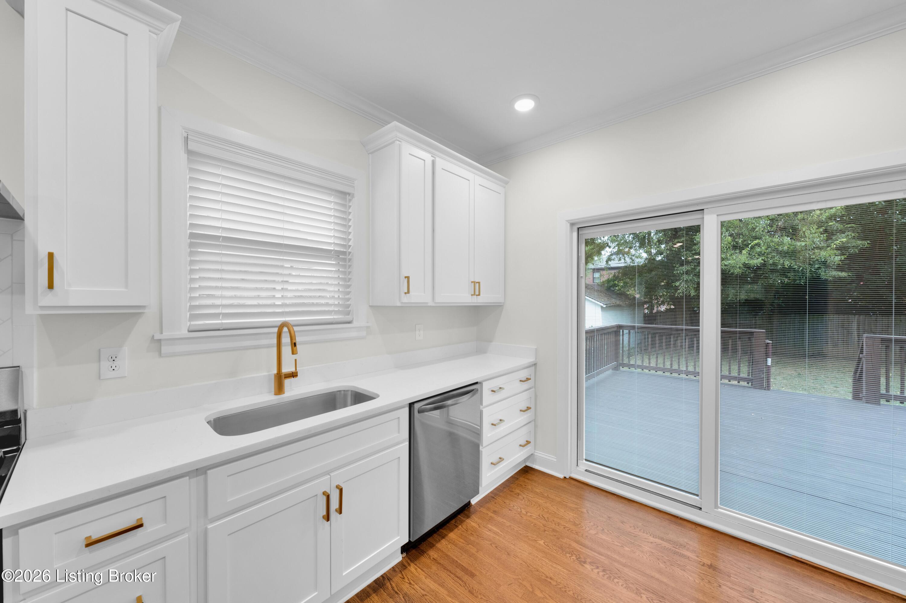 145 Wiltshire Ave Property Photo 16