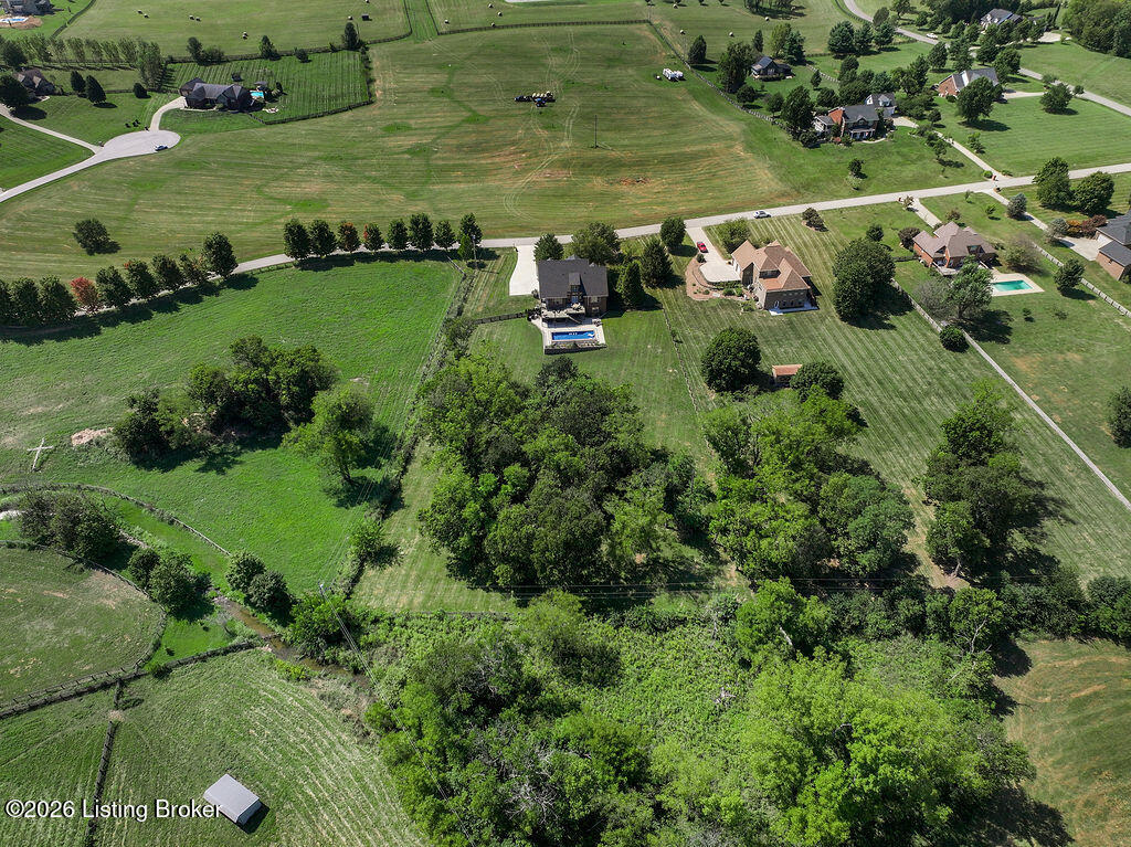 136 Seahawk Trail Property Photo 5