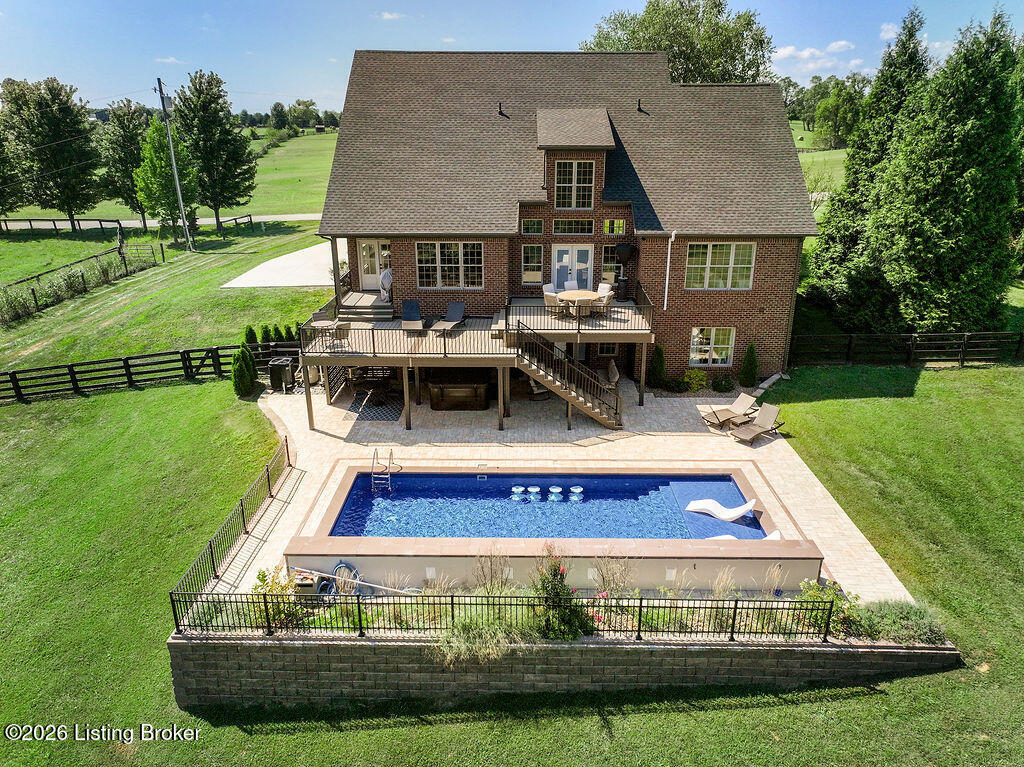 136 Seahawk Trail Property Photo 7