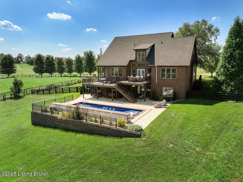 136 Seahawk Trail Property Photo 10