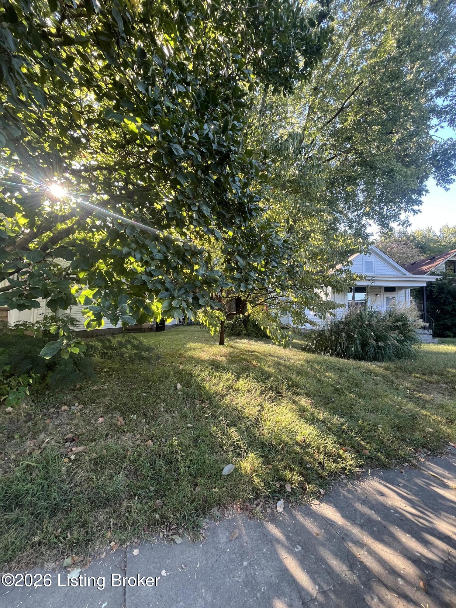 1513 Texas Ave Property Photo 1