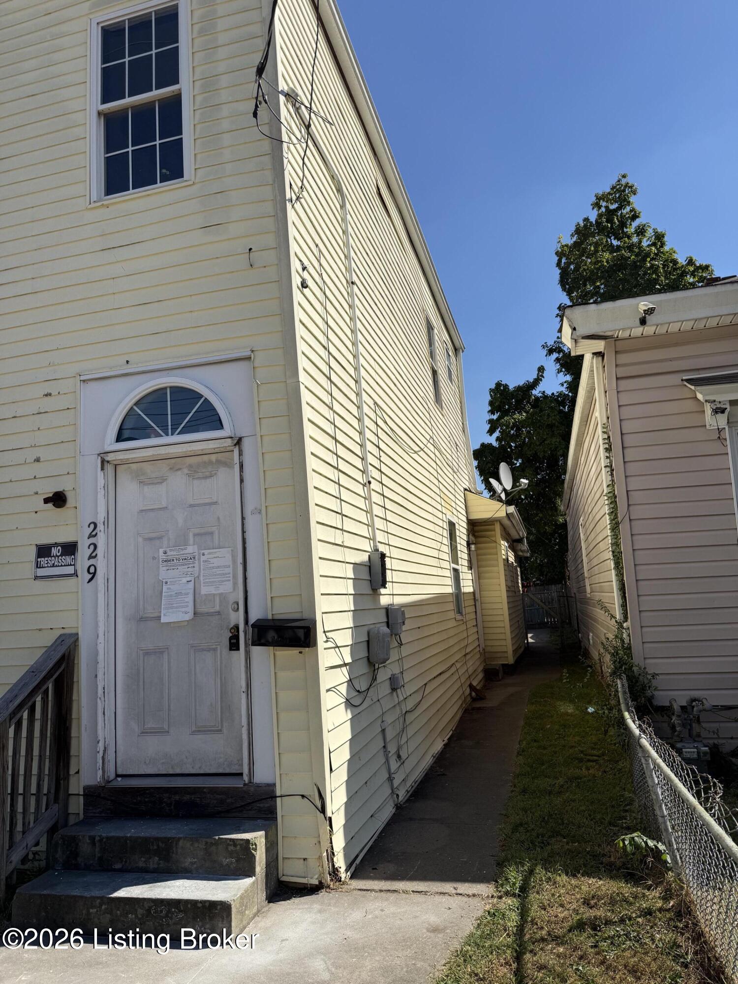 229 N 26th St Property Photo 4
