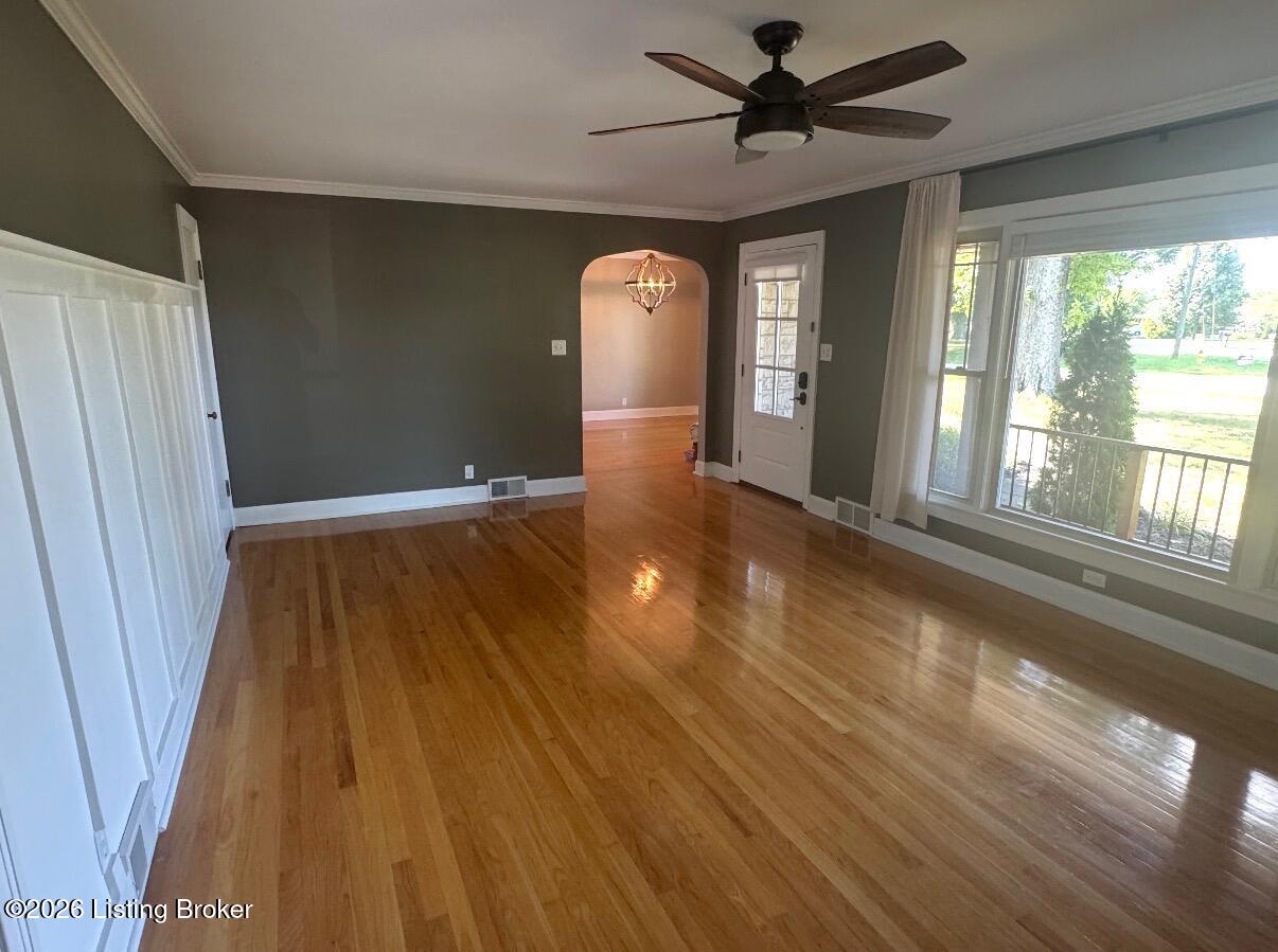 1601 Woodland Rd Property Photo 6