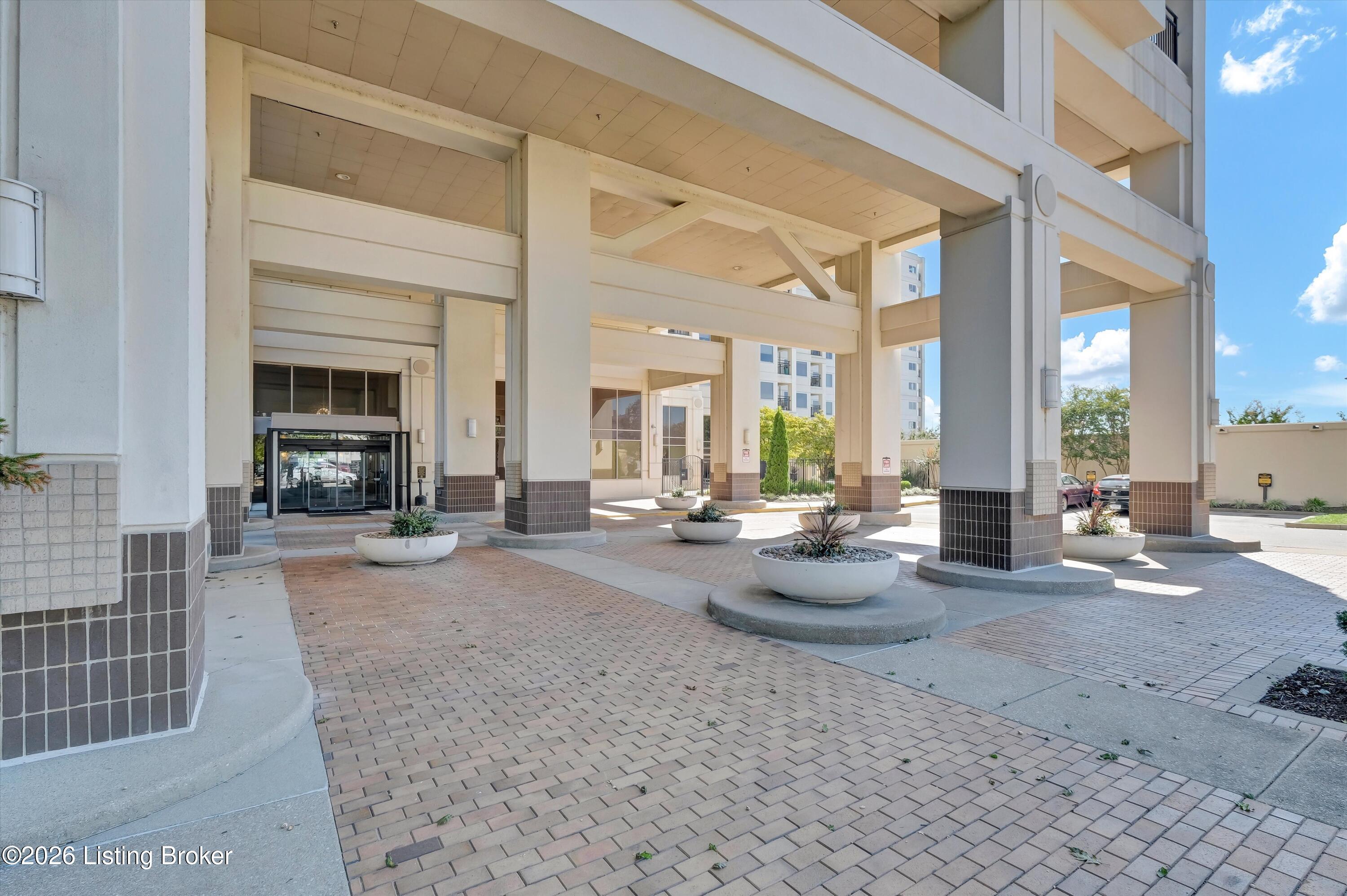 1 Riverpointe Plaza 701 Property Photo 1