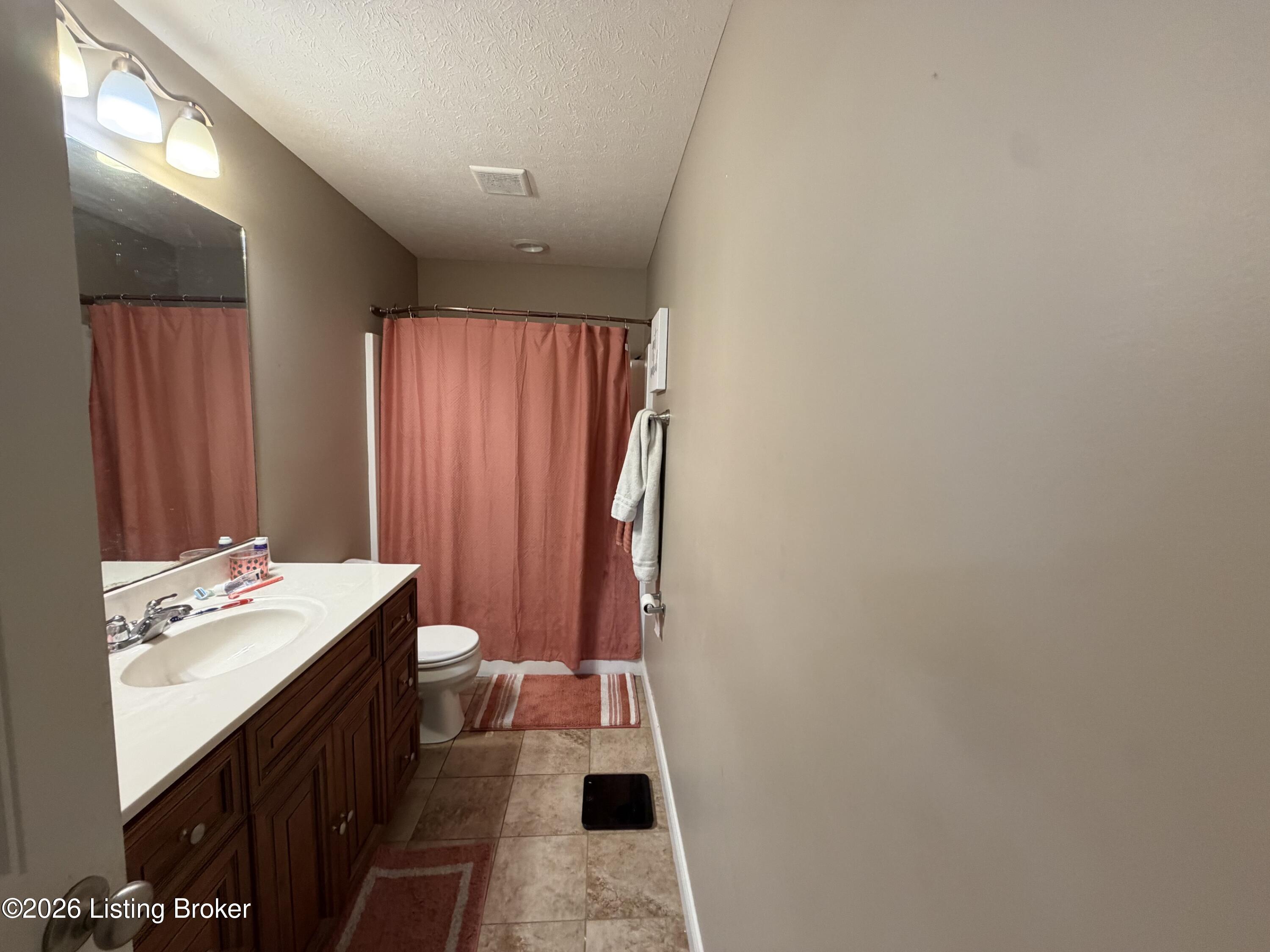 675 Tecumseh Dr Property Photo 15