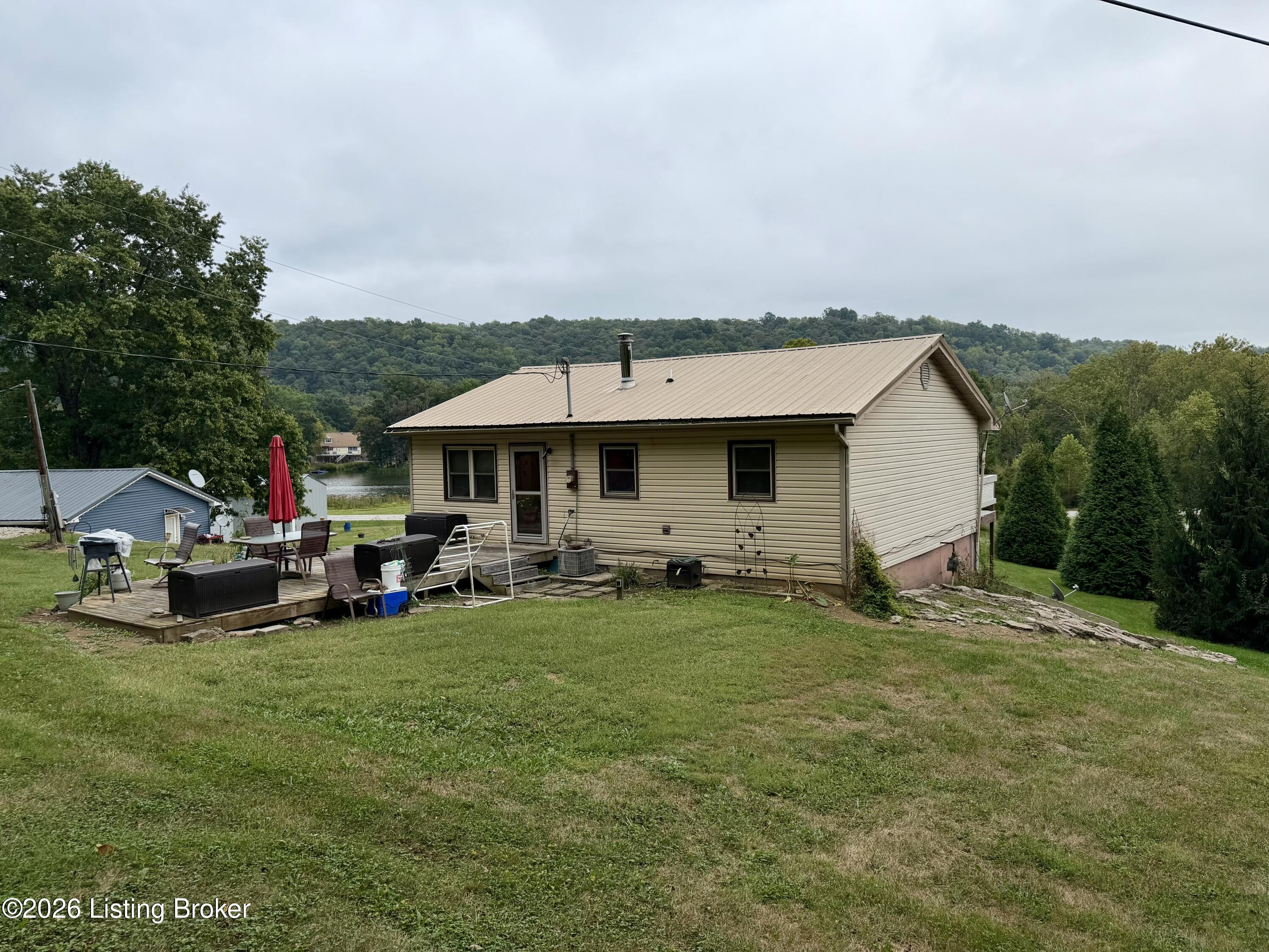 3202 Us Highway 42 Property Photo 16