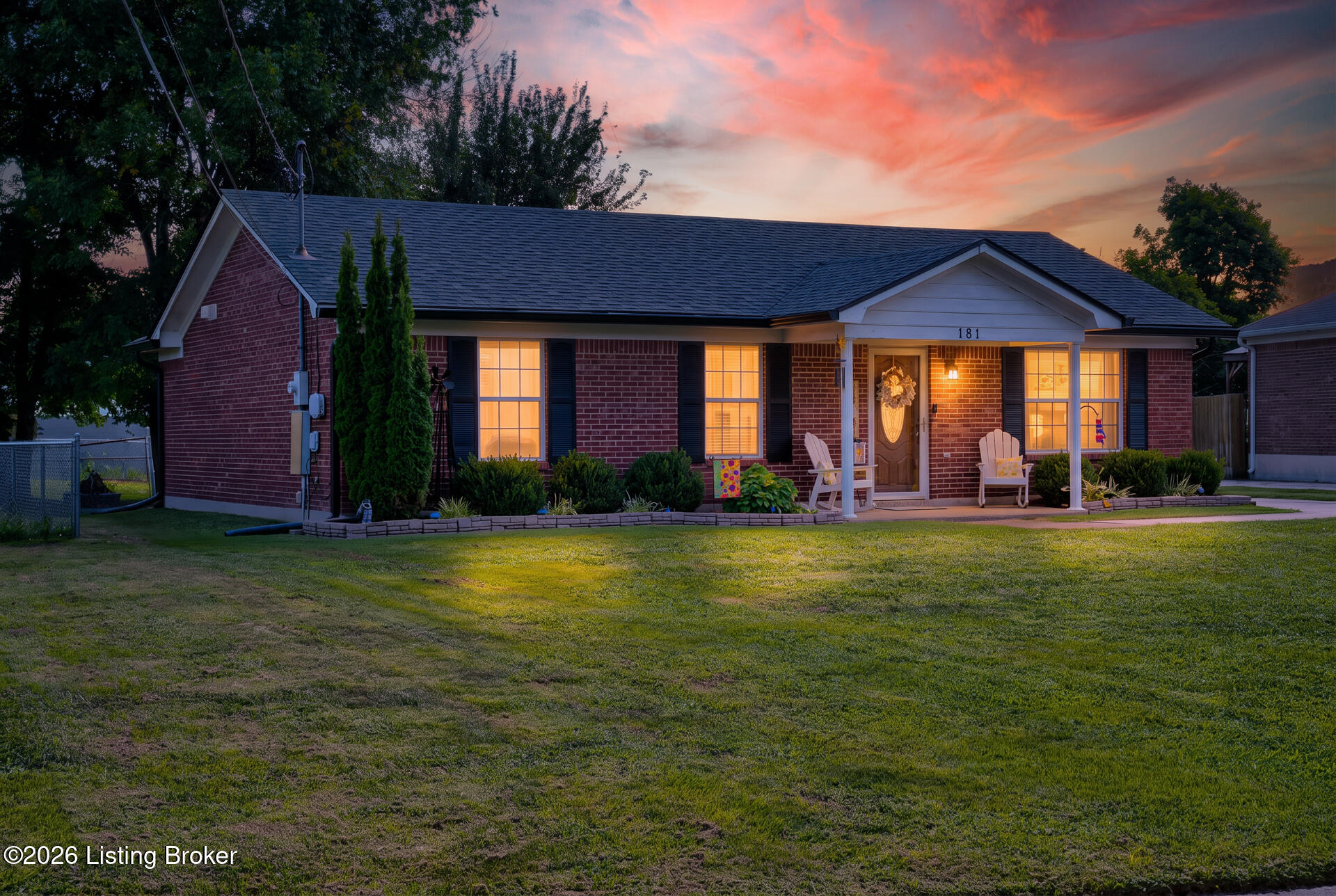 181 Bally Castle Ct Property Photo 2