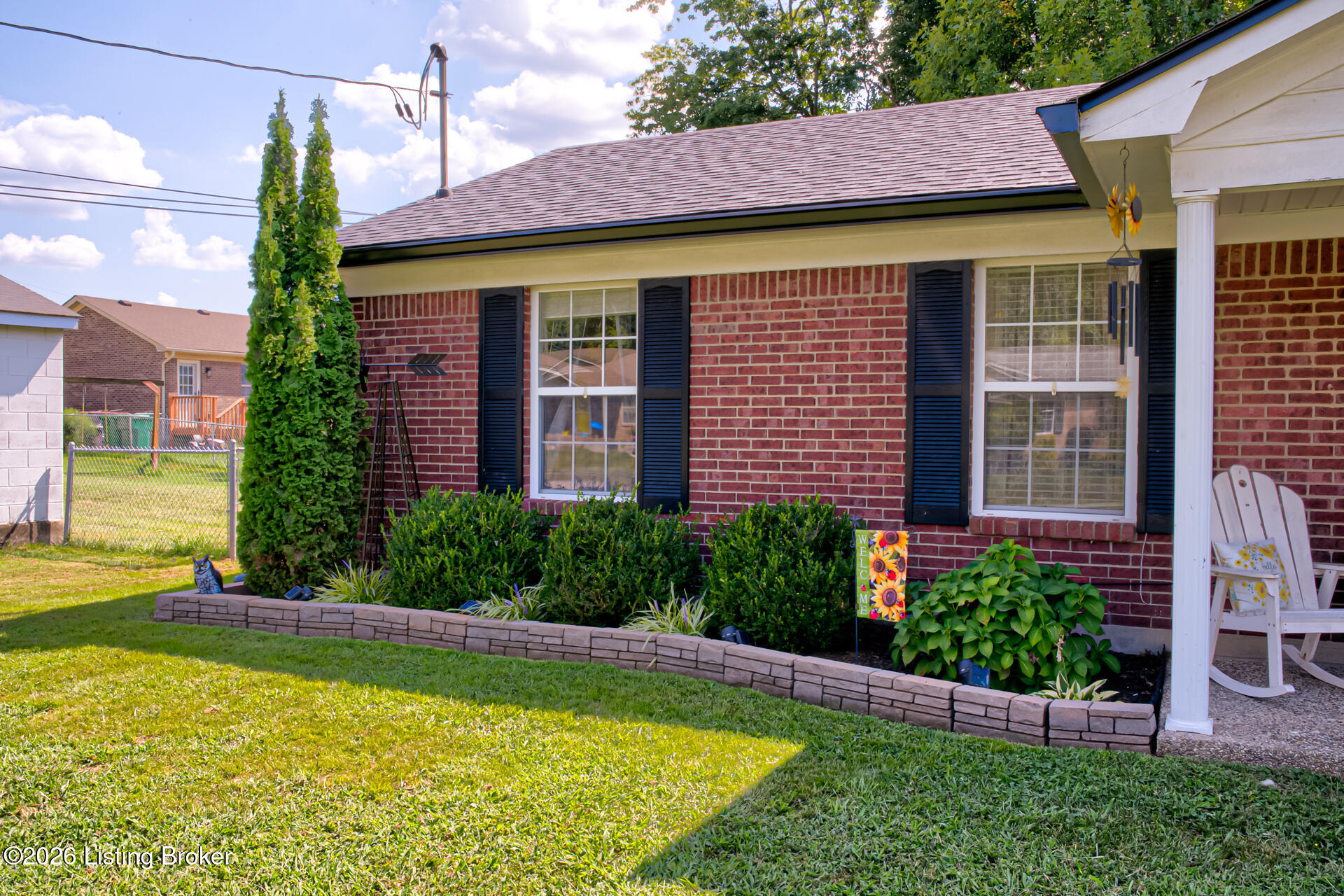 181 Bally Castle Ct Property Photo 4