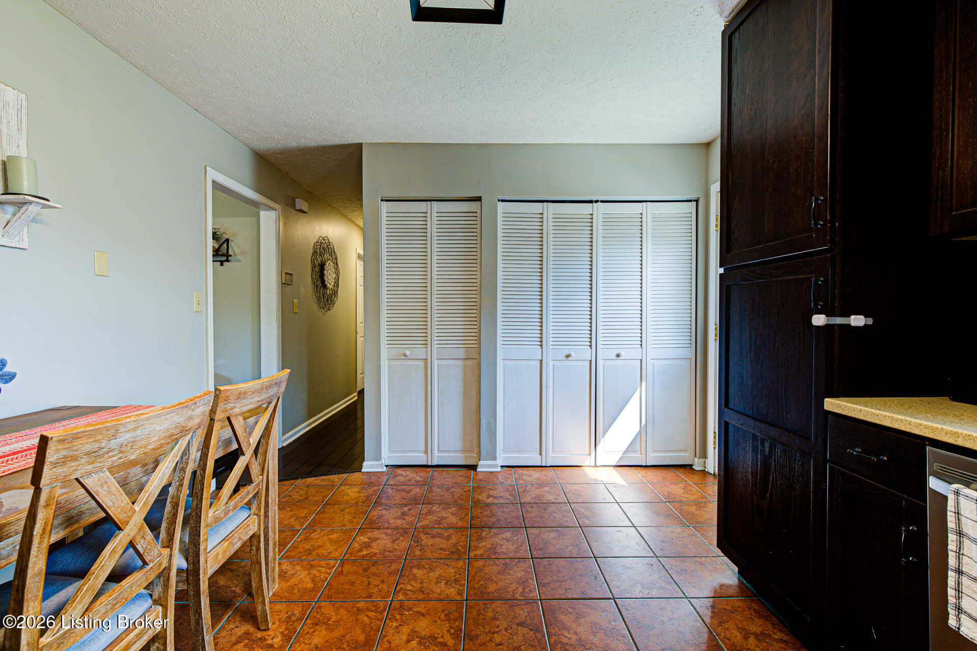 181 Bally Castle Ct Property Photo 13