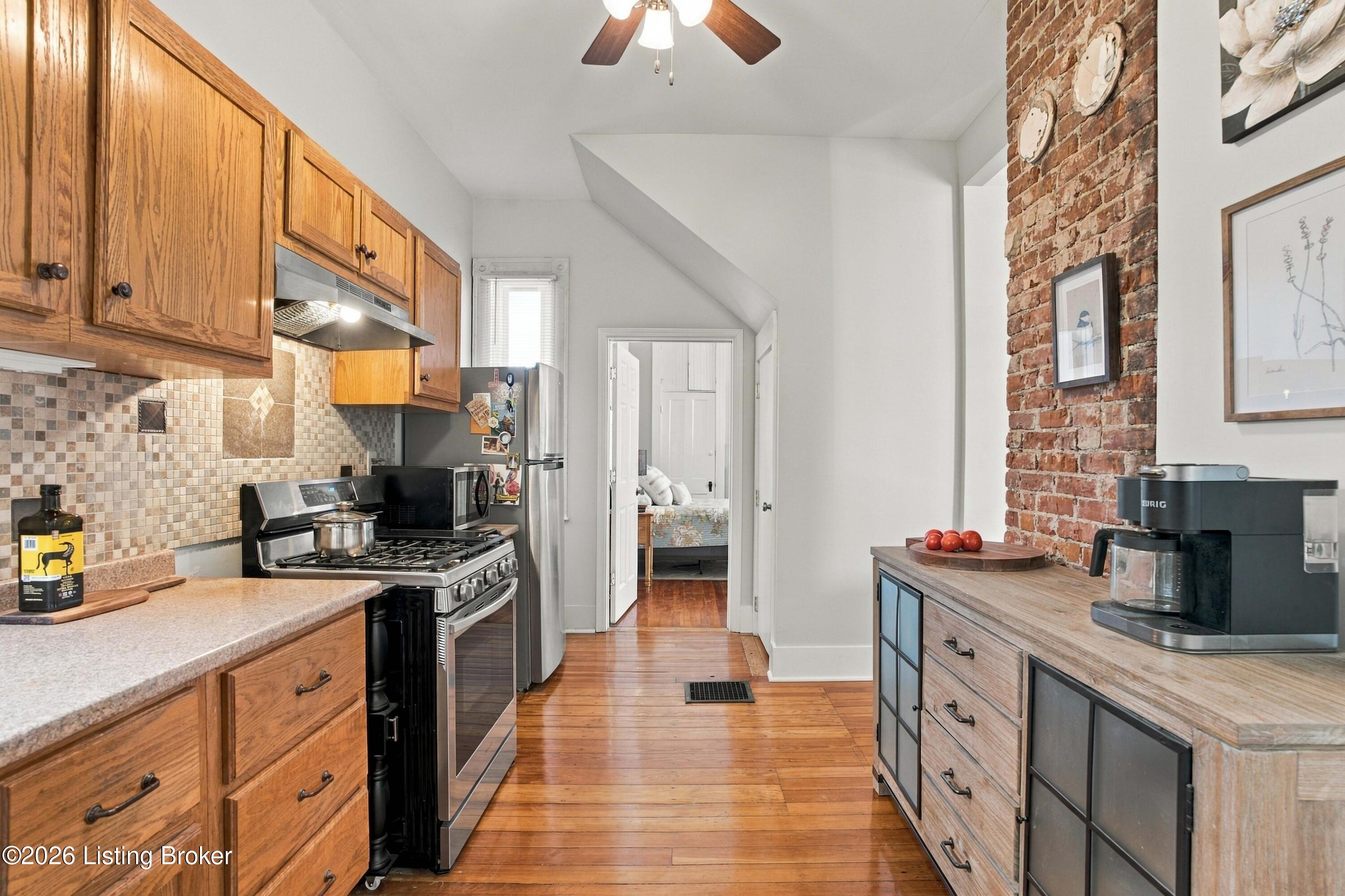 1315 Mchenry St Property Photo 18