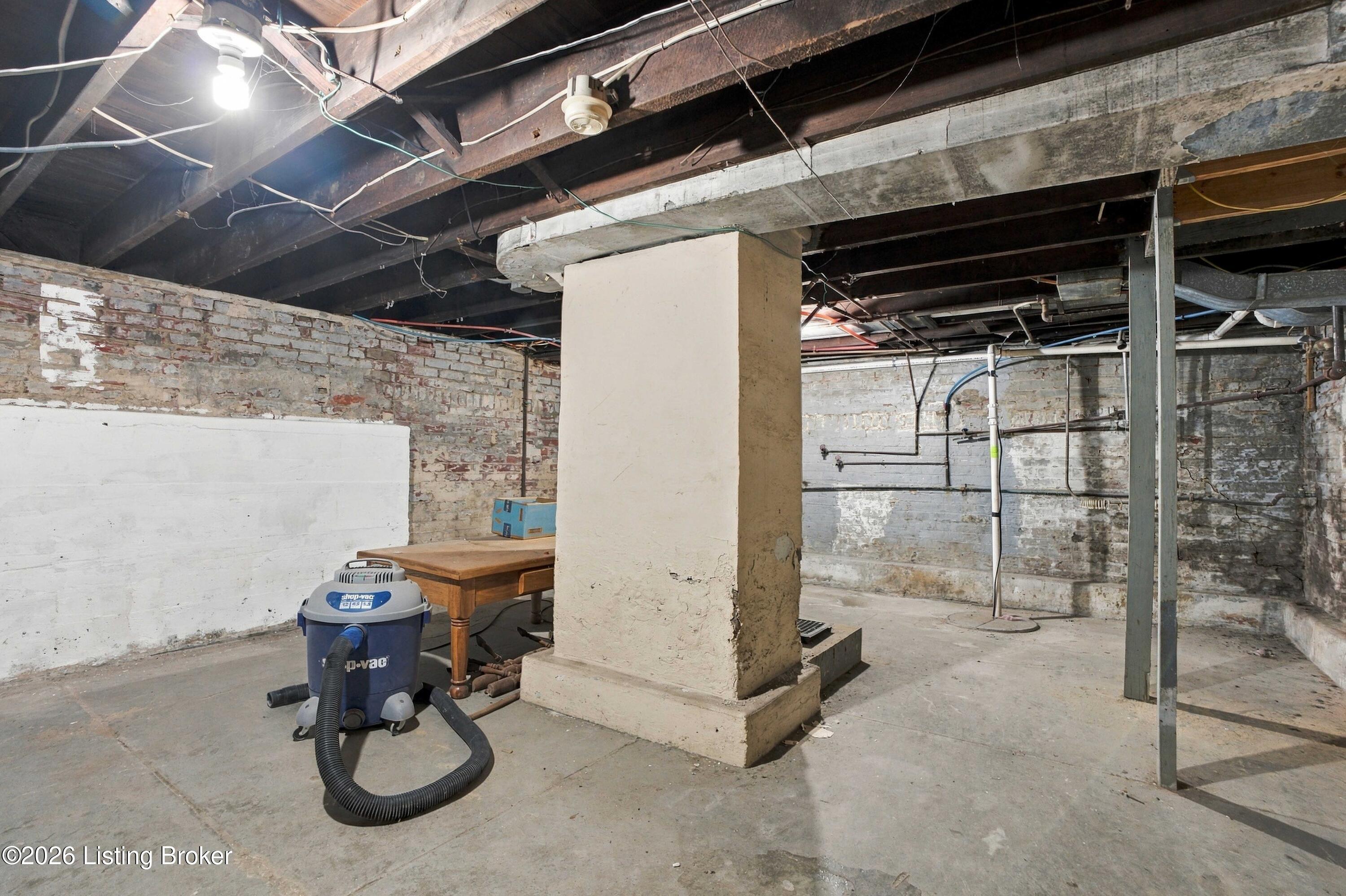 1315 Mchenry St Property Photo 38