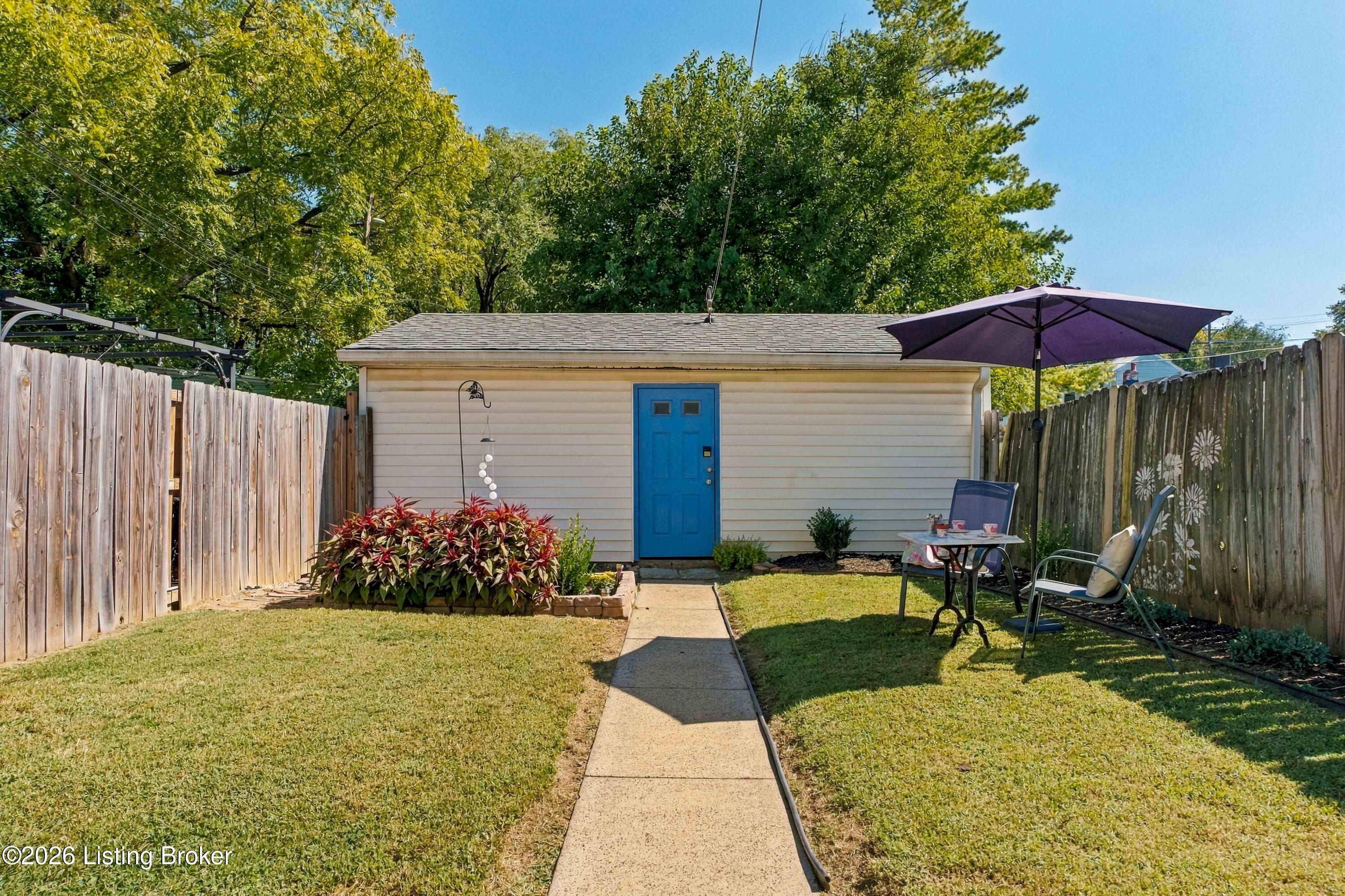 1315 Mchenry St Property Photo 43