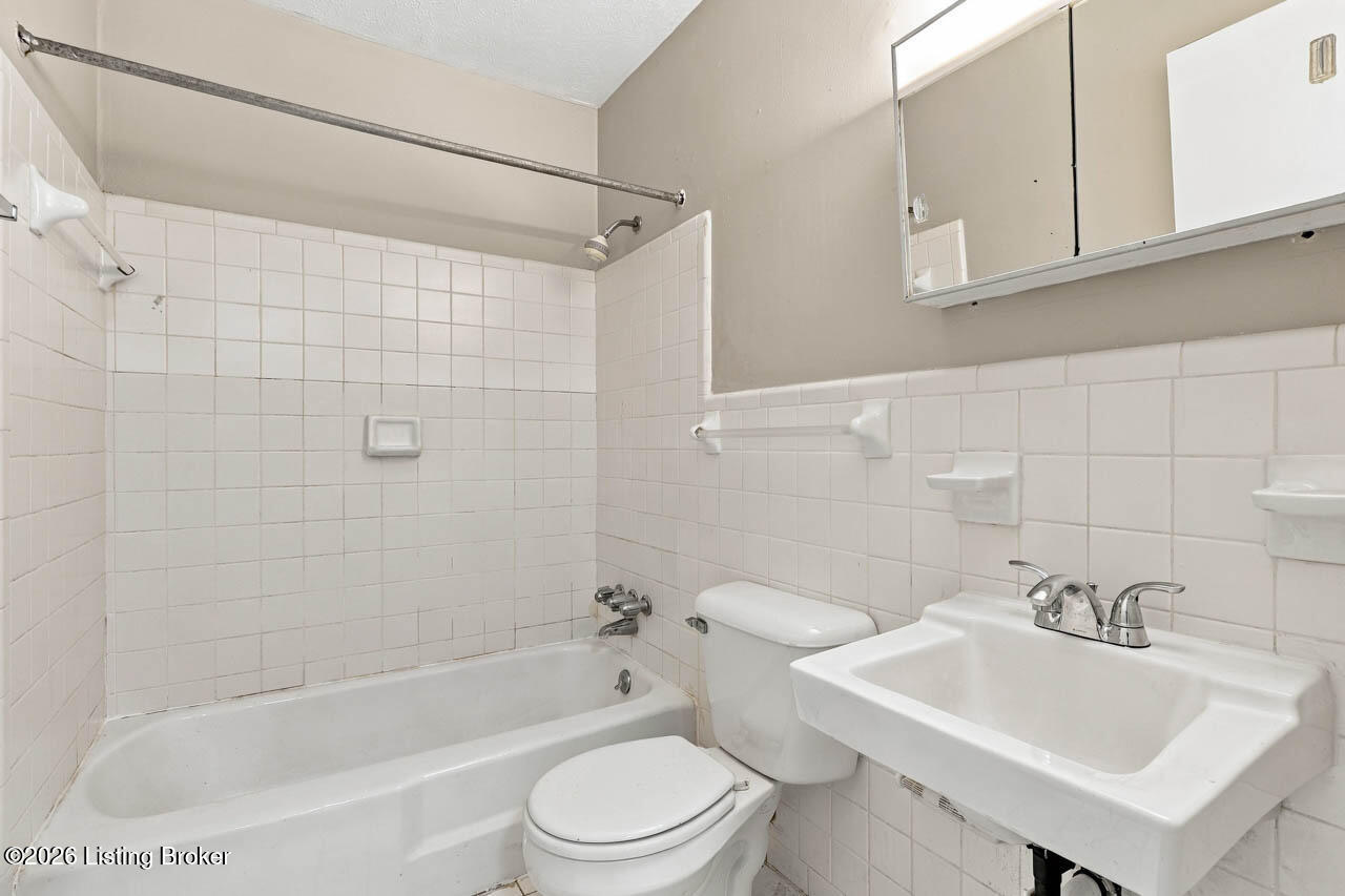 3409 Prestwood Dr Property Photo 17