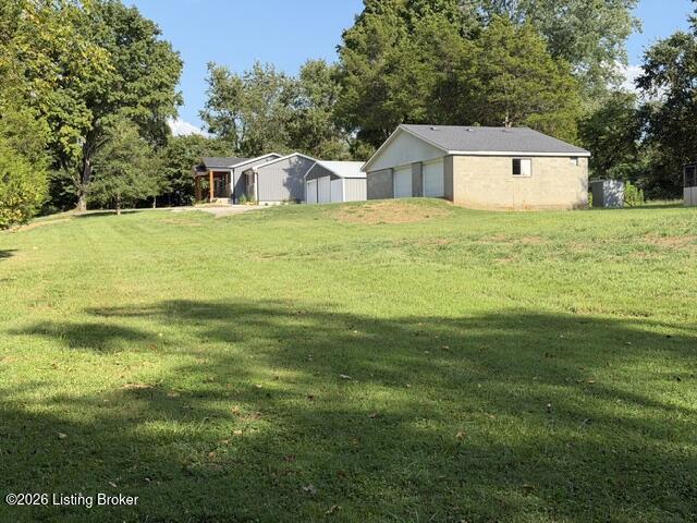 420 Hiland Dr Property Photo 6
