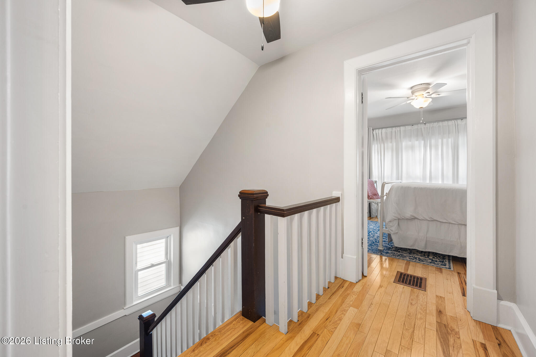 444 E Lee St Property Photo 27