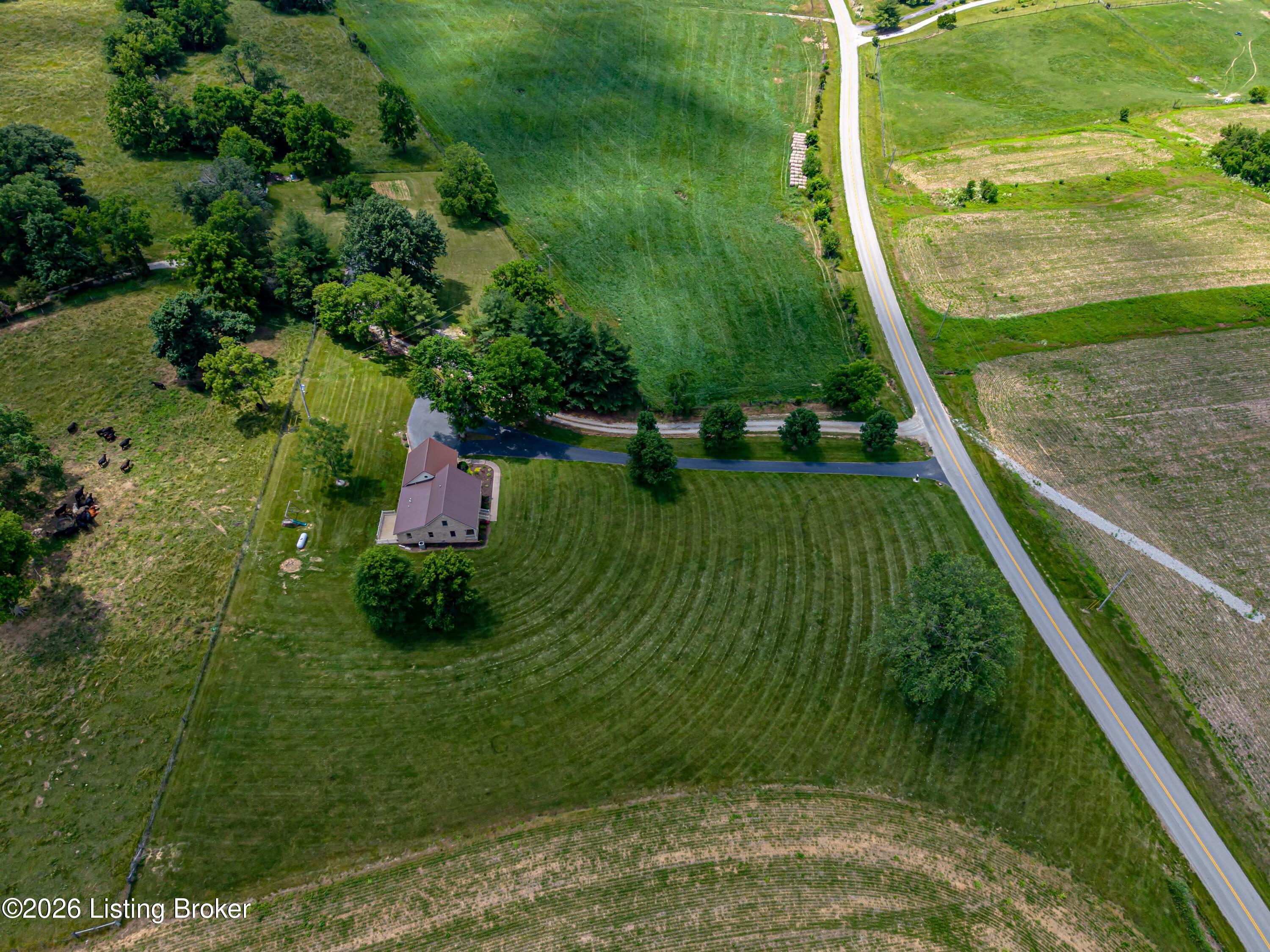 1250 Stringtown Rd Property Photo 11