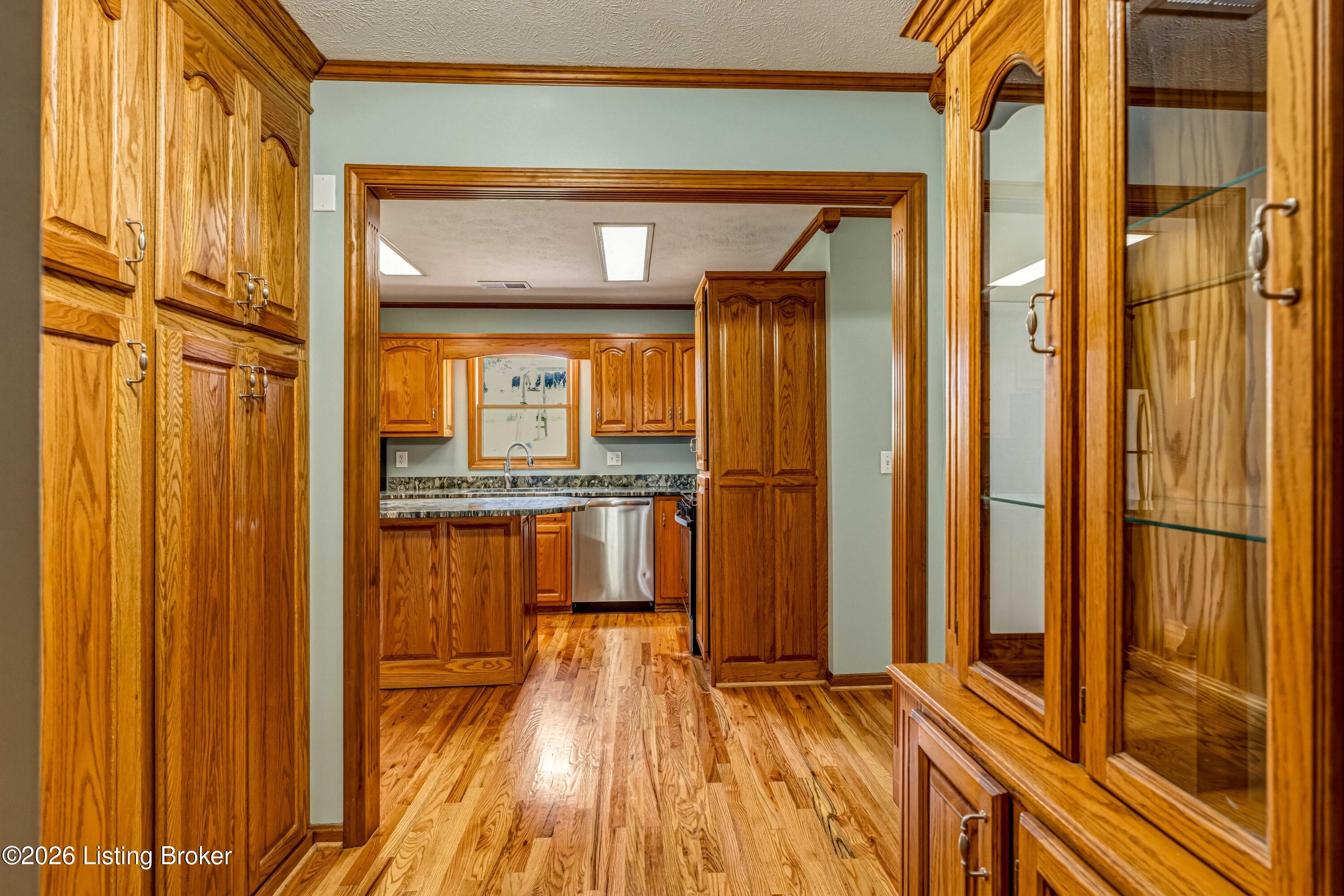 1250 Stringtown Rd Property Photo 35