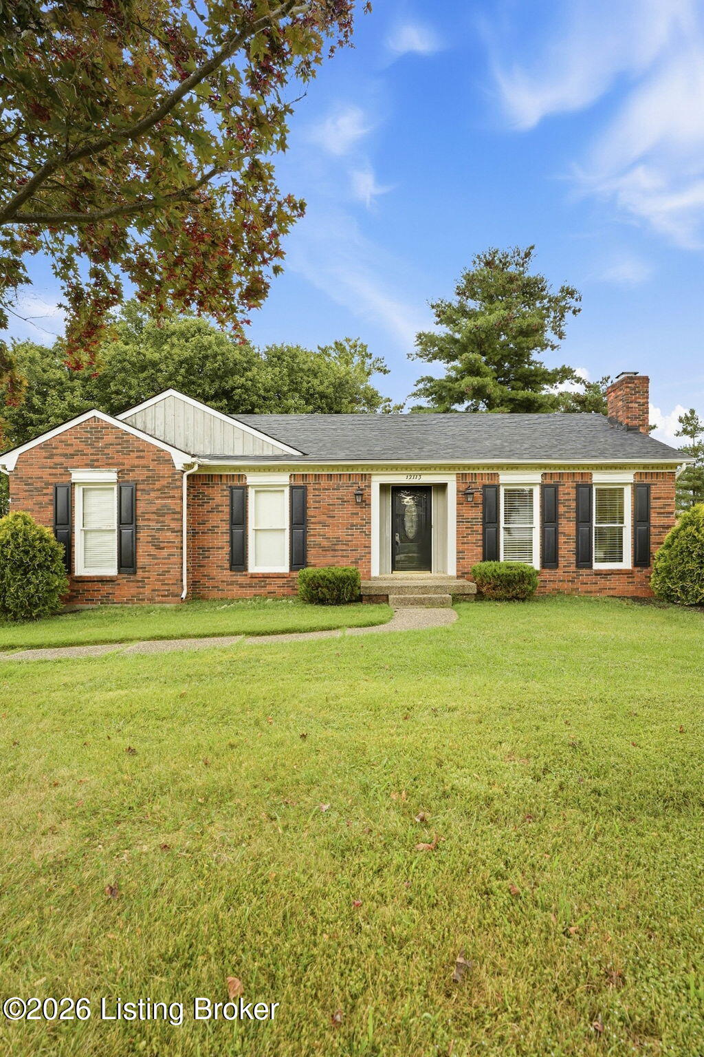 12113 Cloverdale Dr Property Photo 5