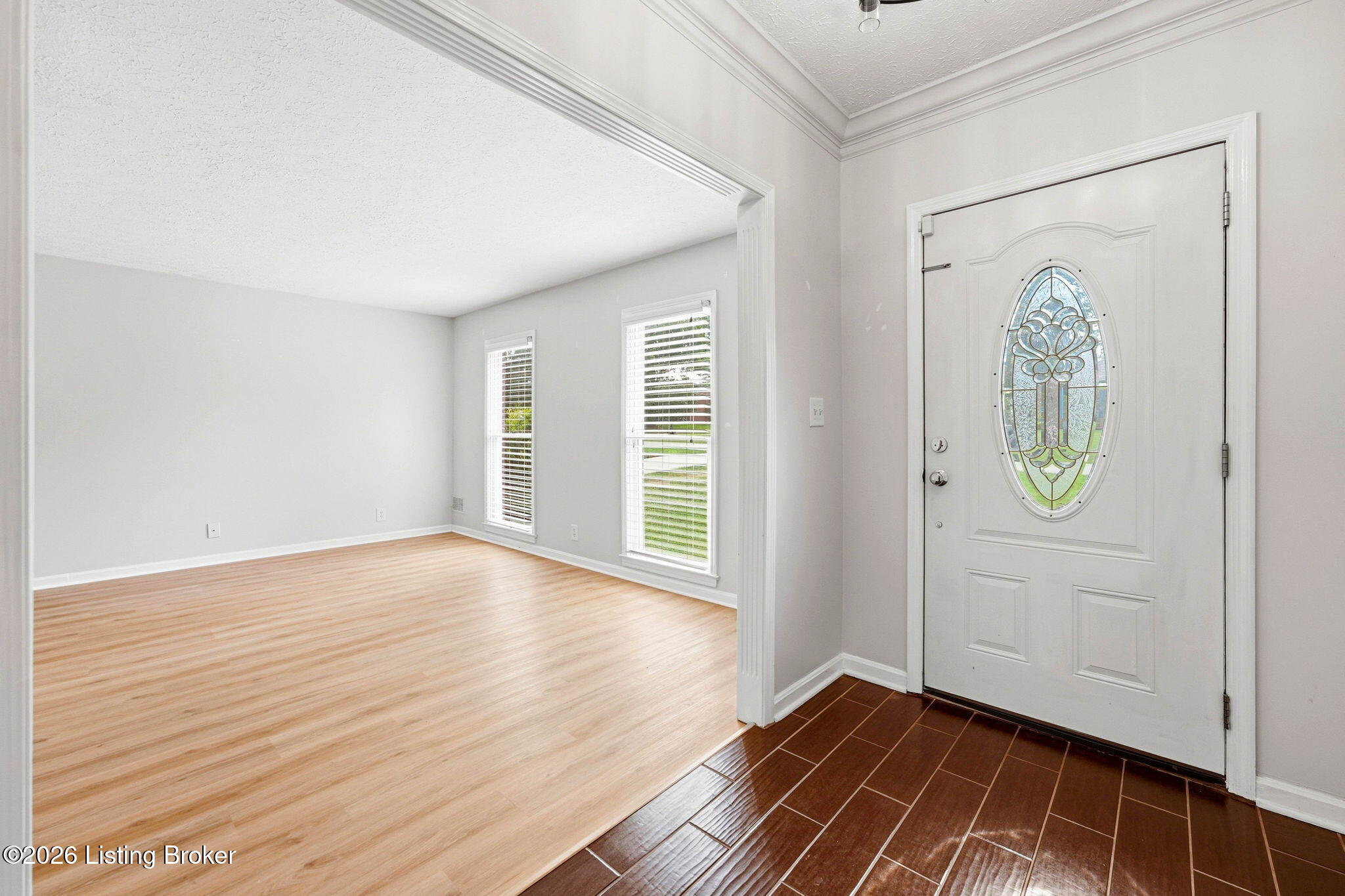 12113 Cloverdale Dr Property Photo 6
