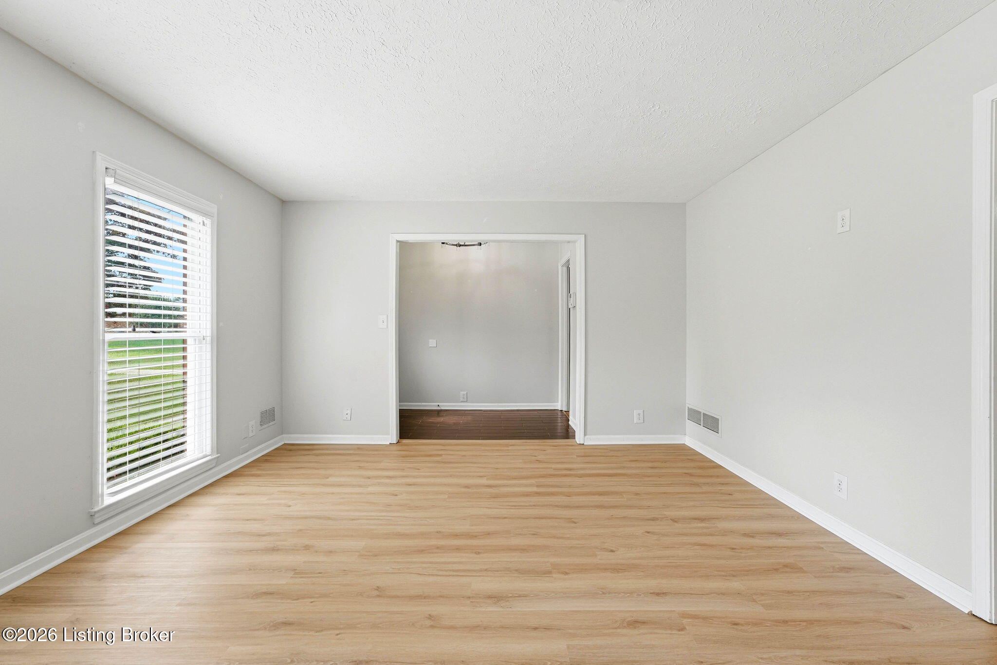12113 Cloverdale Dr Property Photo 11