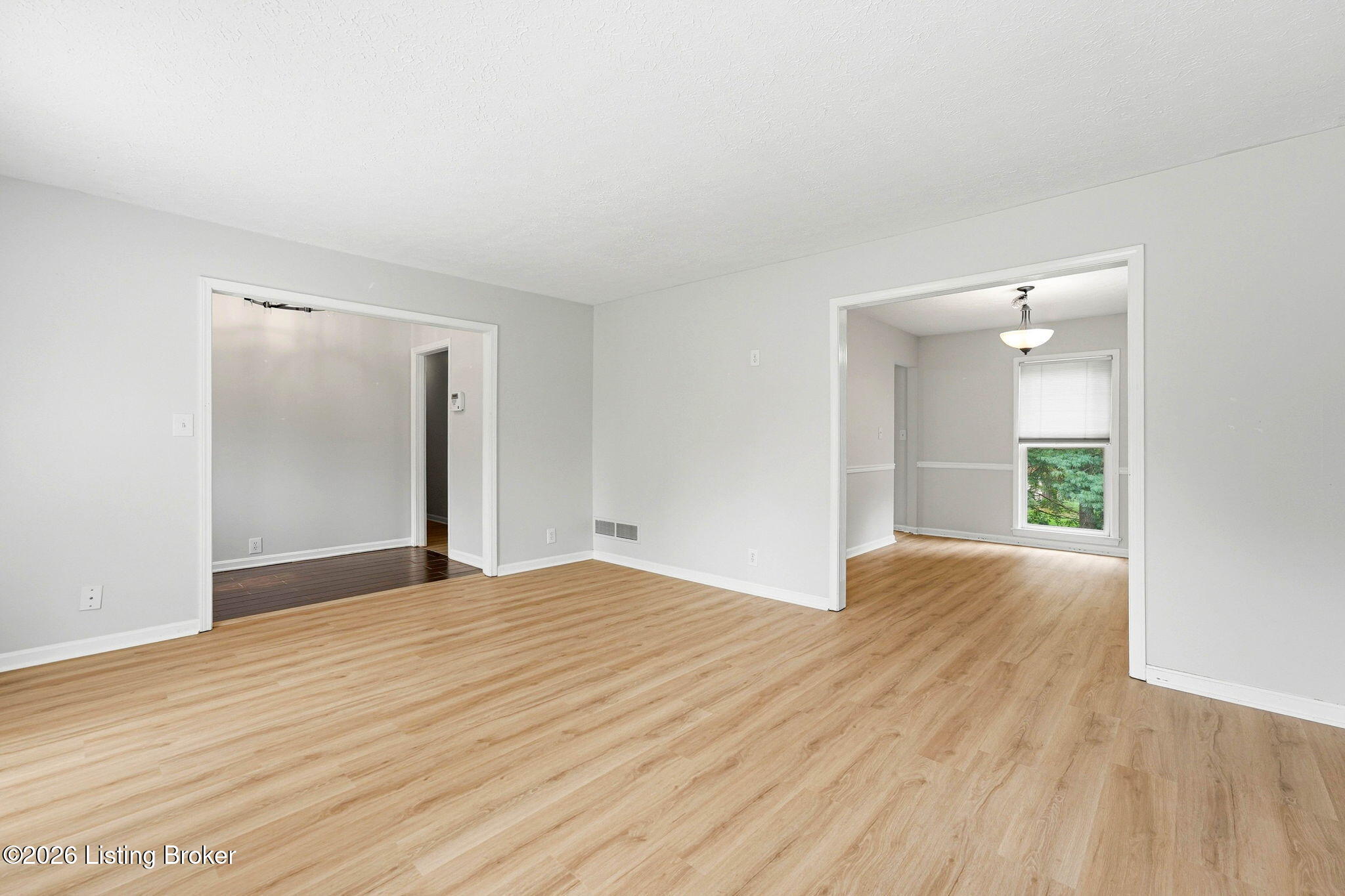 12113 Cloverdale Dr Property Photo 12