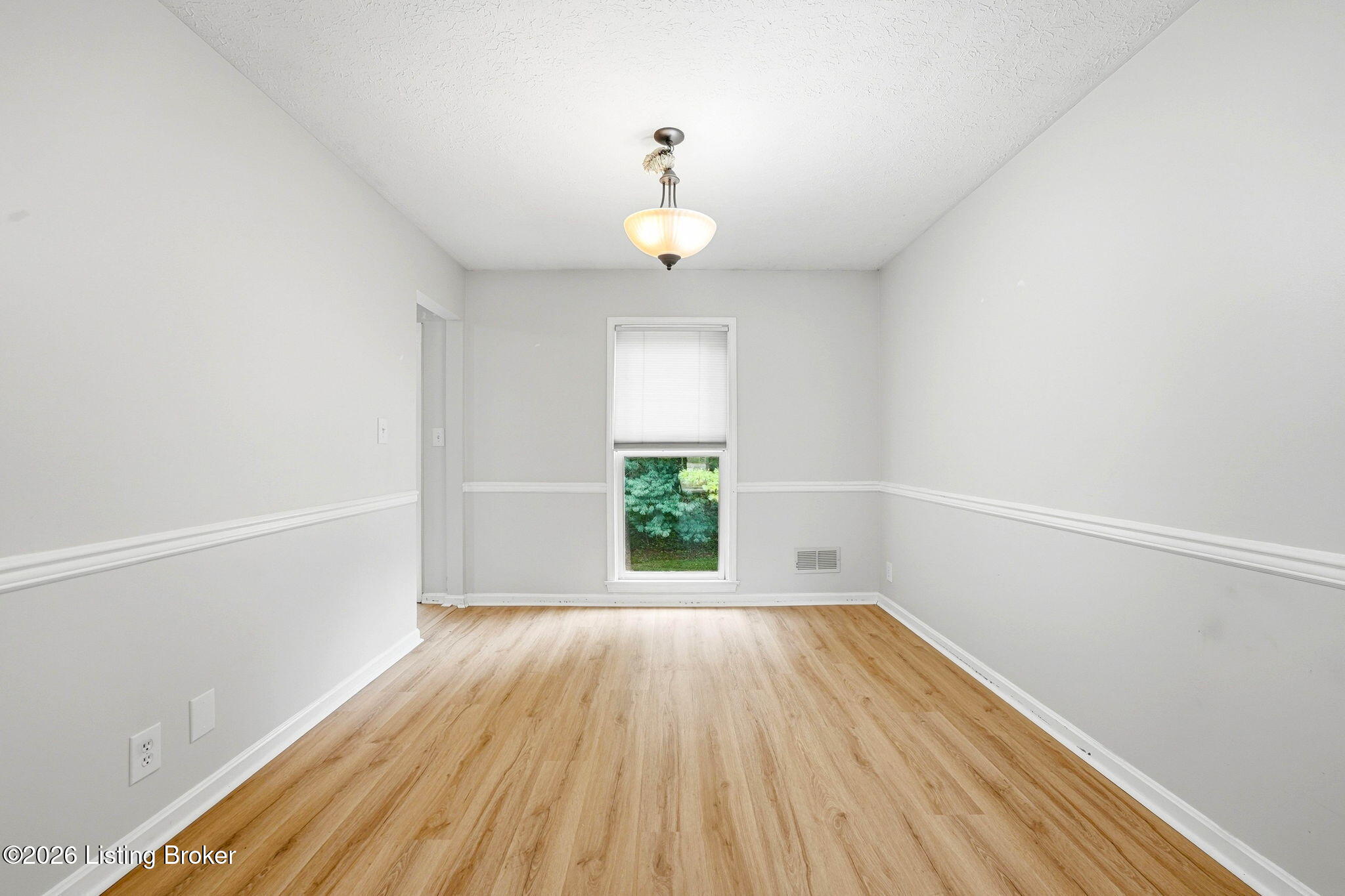 12113 Cloverdale Dr Property Photo 13